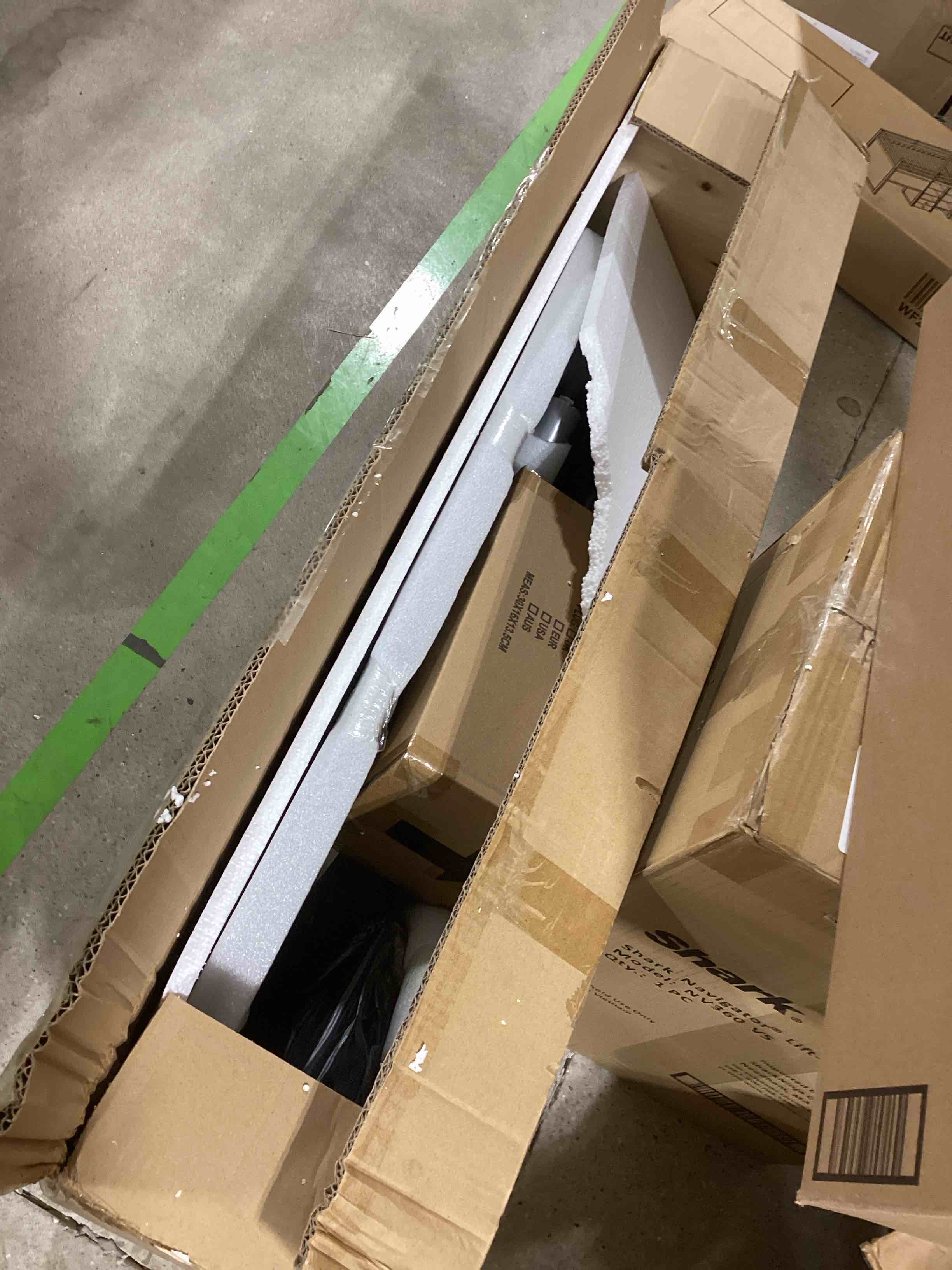 https://s3.amazonaws.com/lotting-images-prod/bidfta/GRA0205548_1729523183017.jpeg