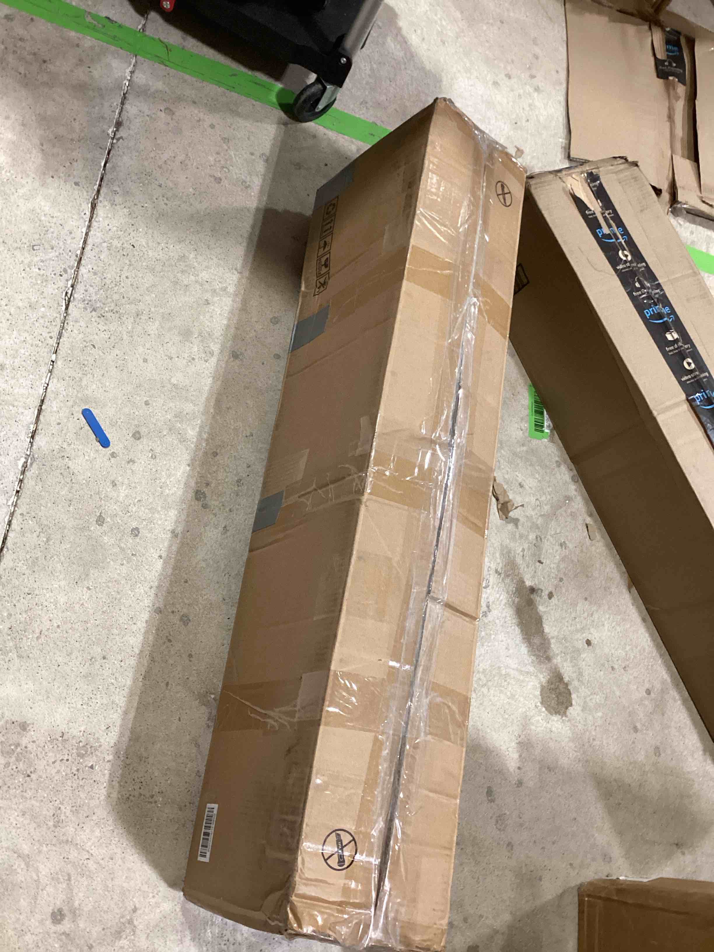https://s3.amazonaws.com/lotting-images-prod/bidfta/GRA0205569_1729028800876.jpeg