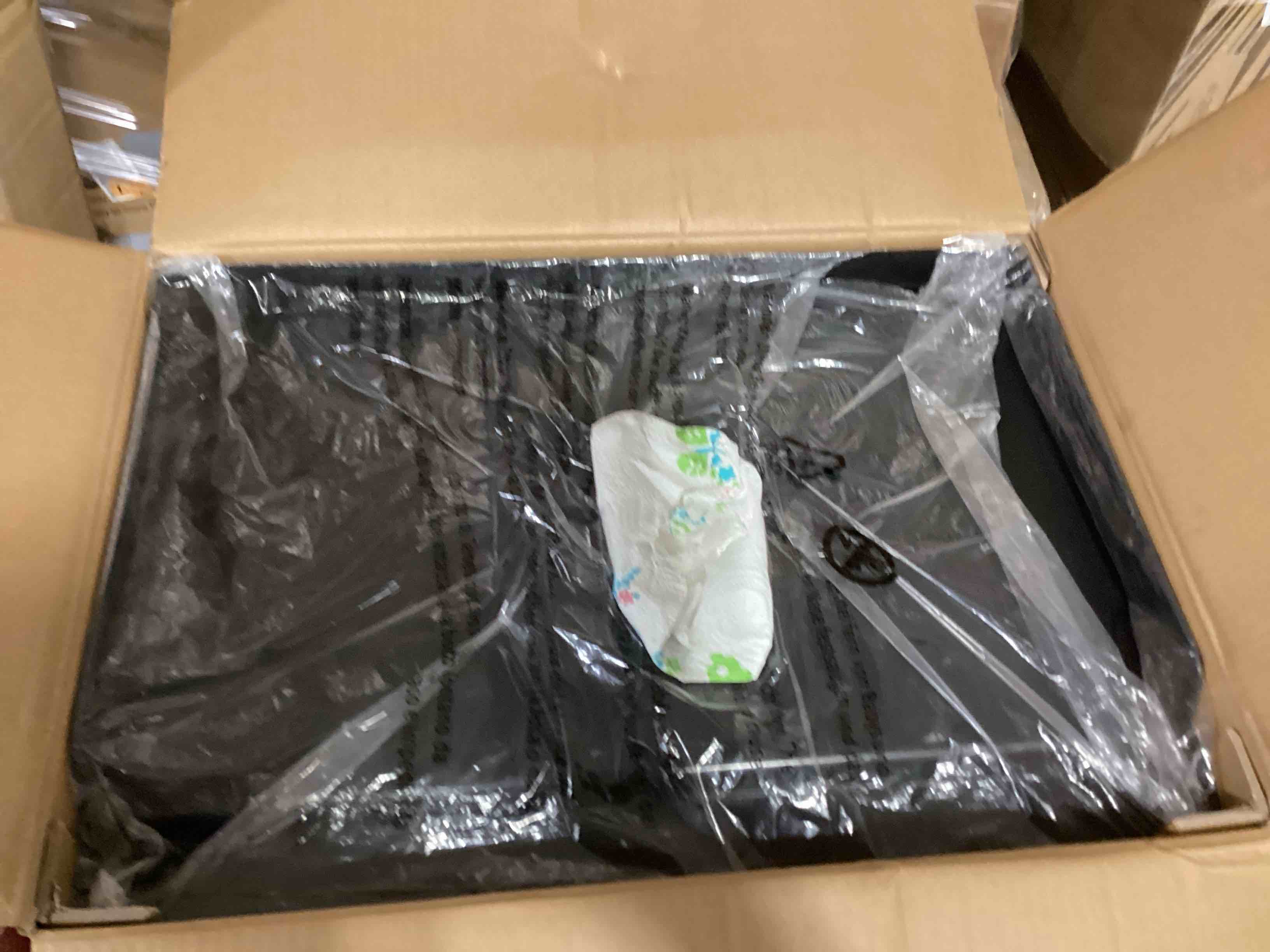 https://s3.amazonaws.com/lotting-images-prod/bidfta/GRA0205581_1729026490293.jpeg