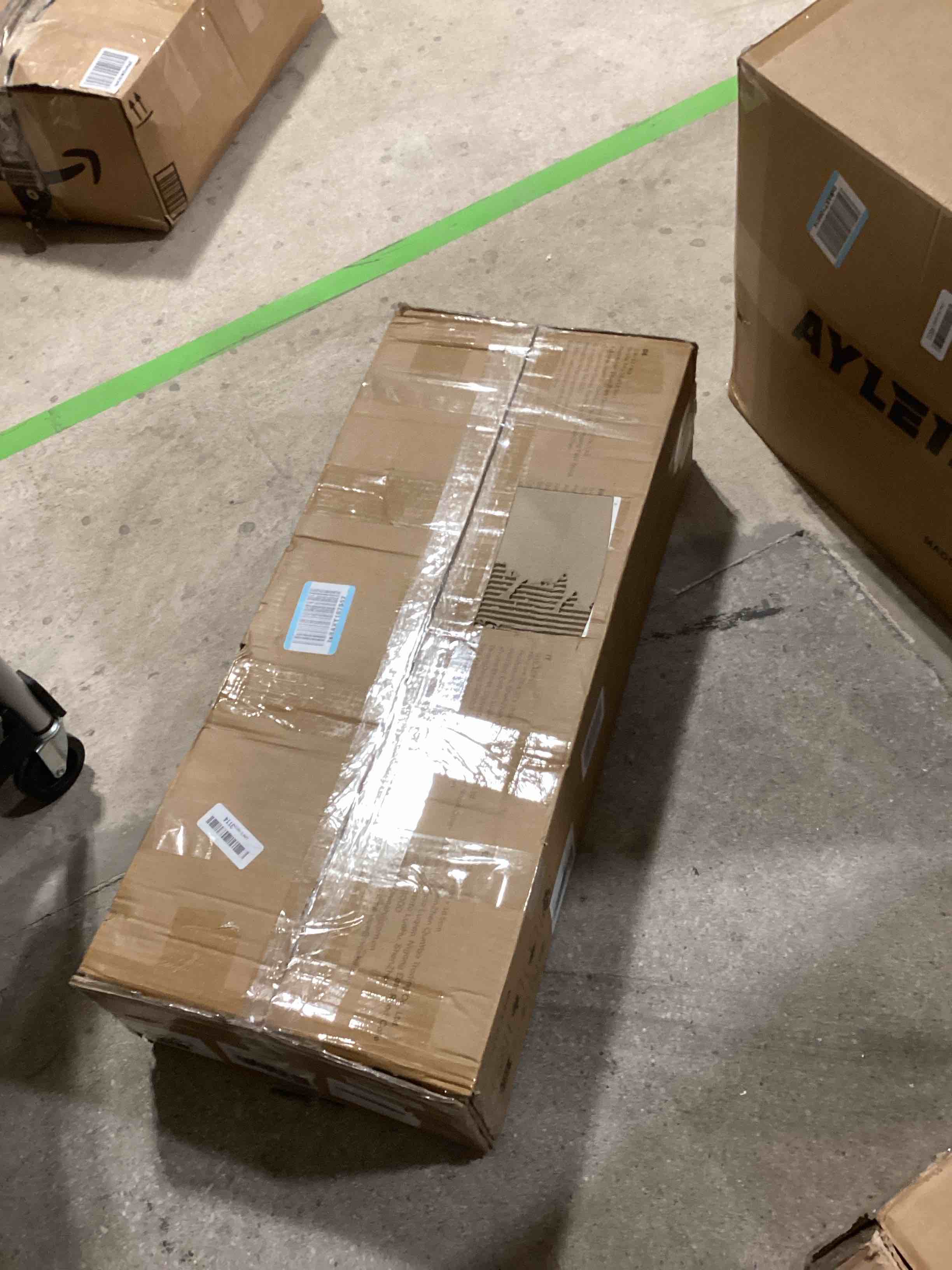 https://s3.amazonaws.com/lotting-images-prod/bidfta/GRA0205593_1729025417472.jpeg