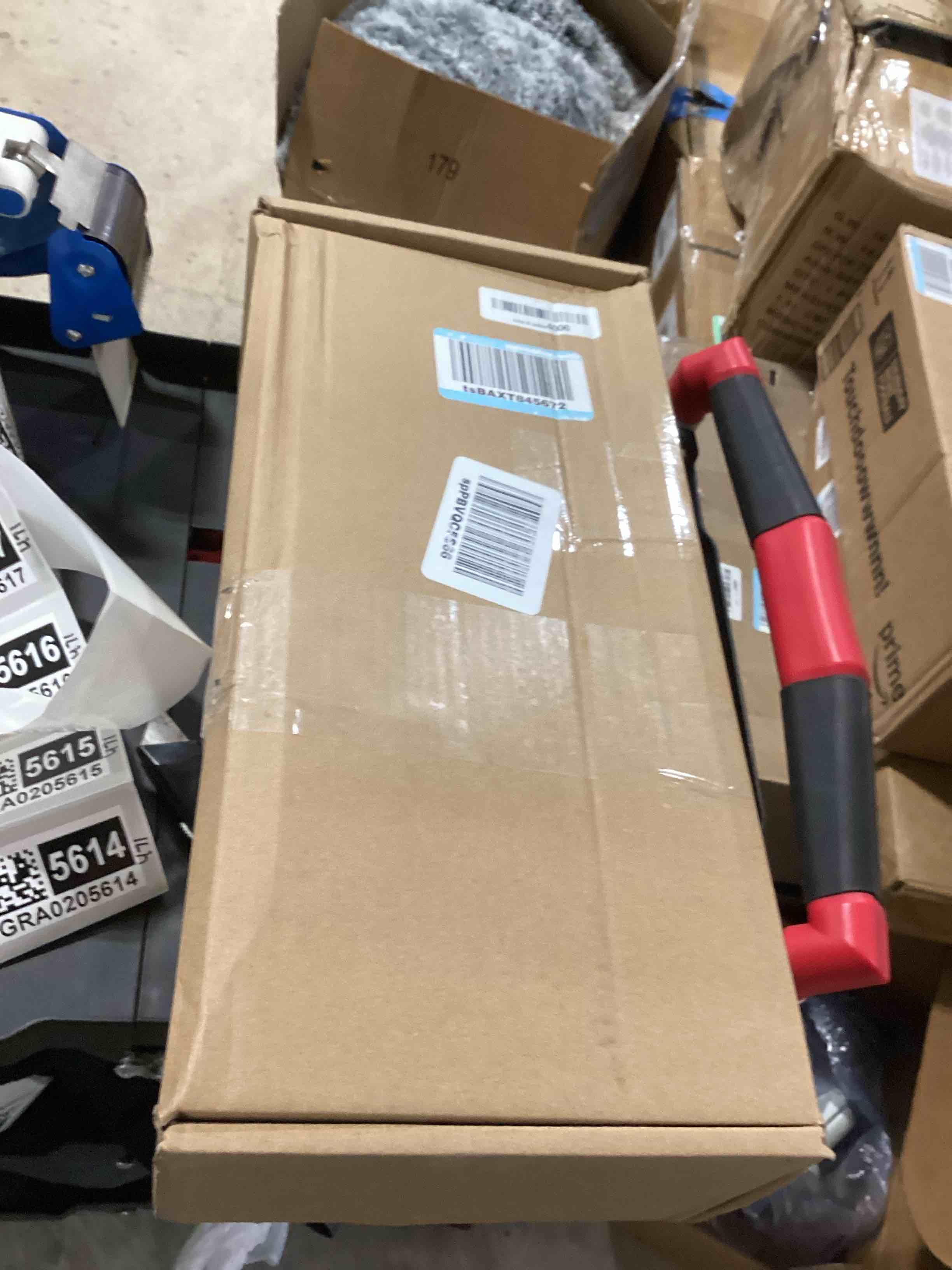 https://s3.amazonaws.com/lotting-images-prod/bidfta/GRA0205621_1729021031013.jpeg