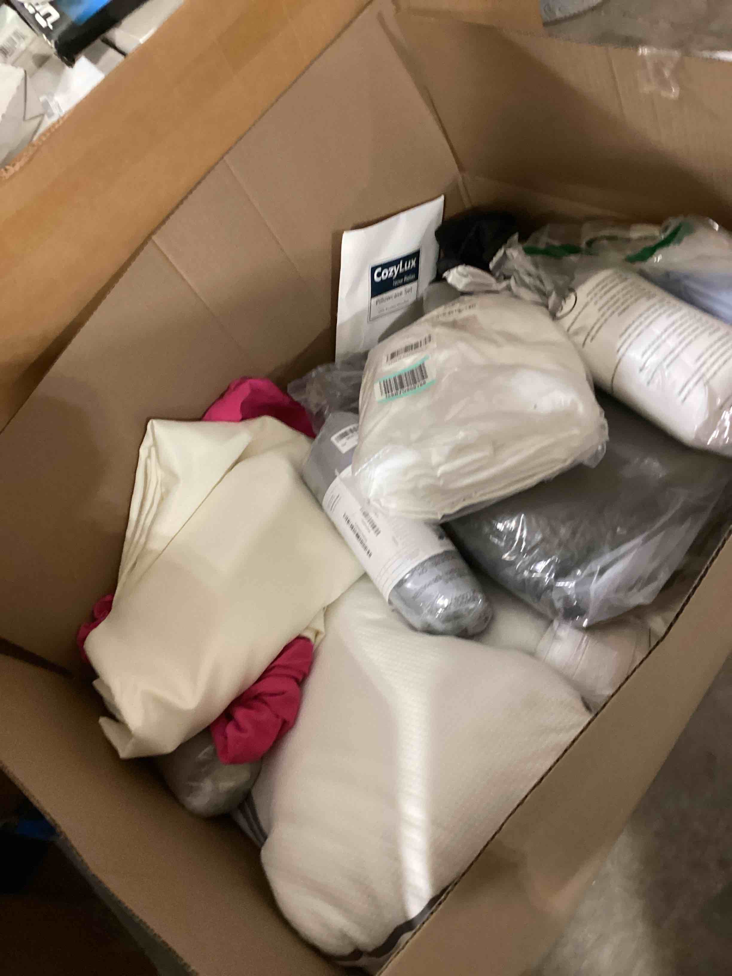 https://s3.amazonaws.com/lotting-images-prod/bidfta/GRA0205644_1729016138567.jpeg