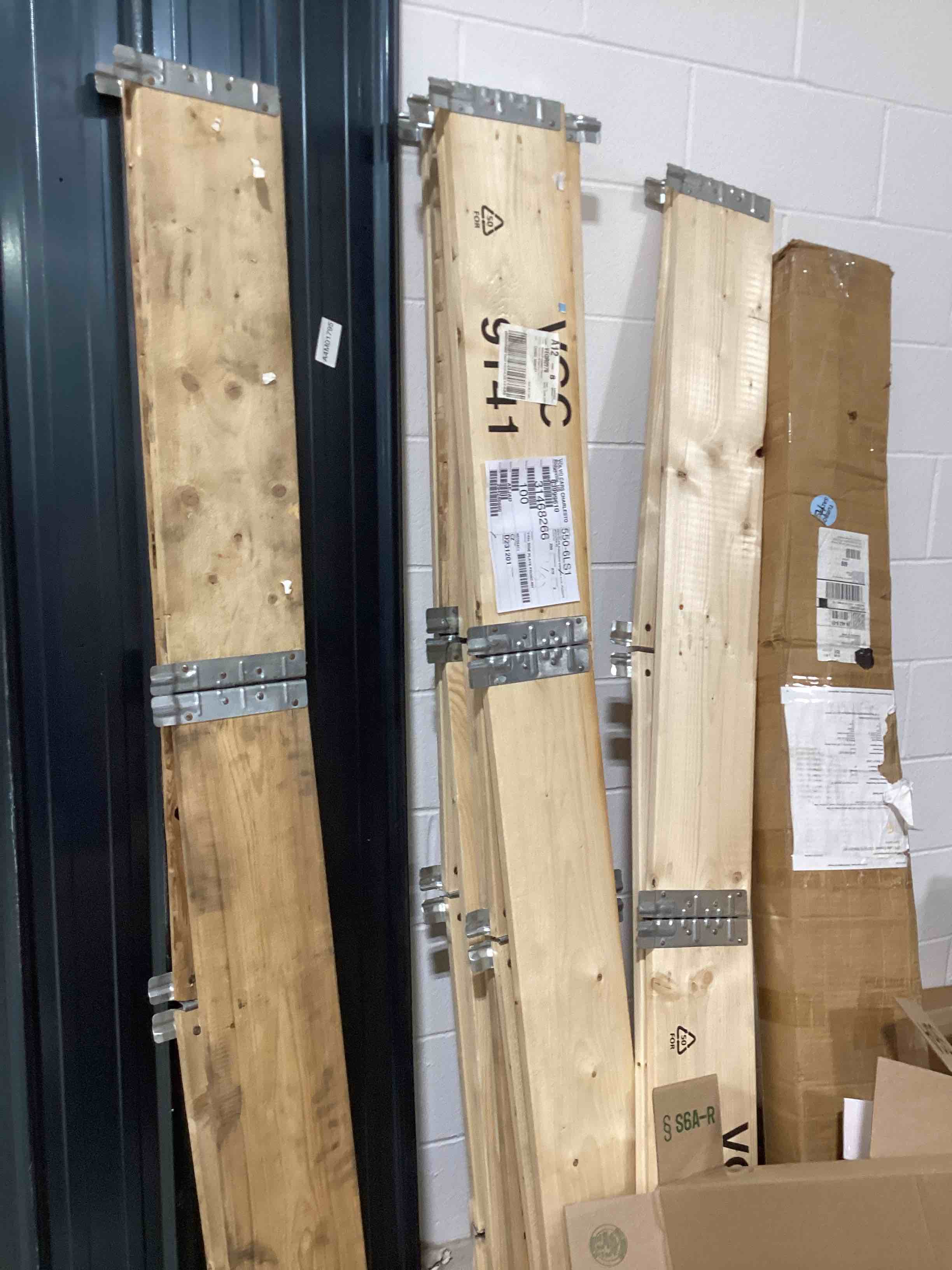 Raised Wood Stackable And Foldable Garden Beds, 2 Ft x 4 Ft