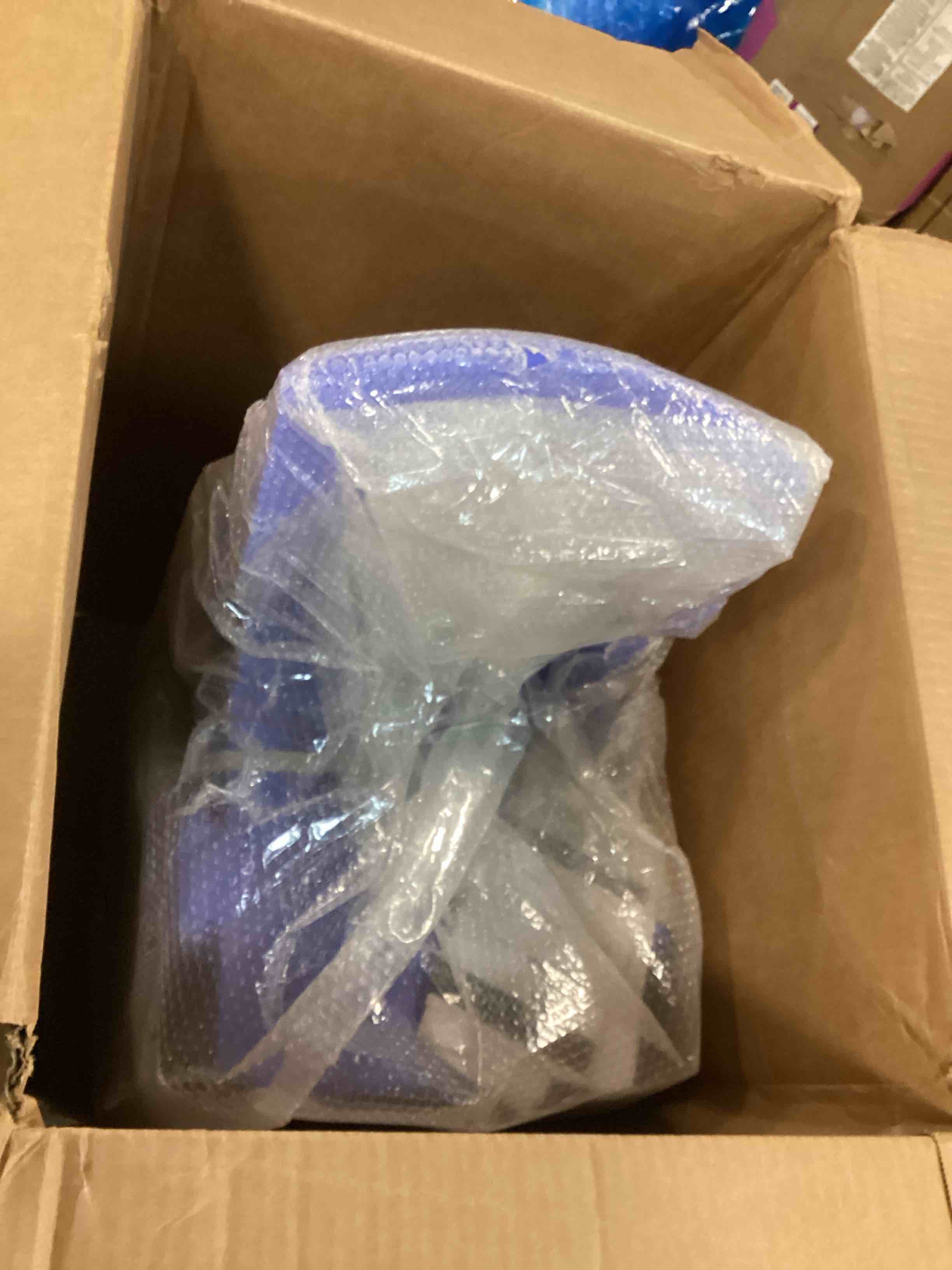 https://s3.amazonaws.com/lotting-images-prod/bidfta/GRA0216407_1731587744703.jpeg