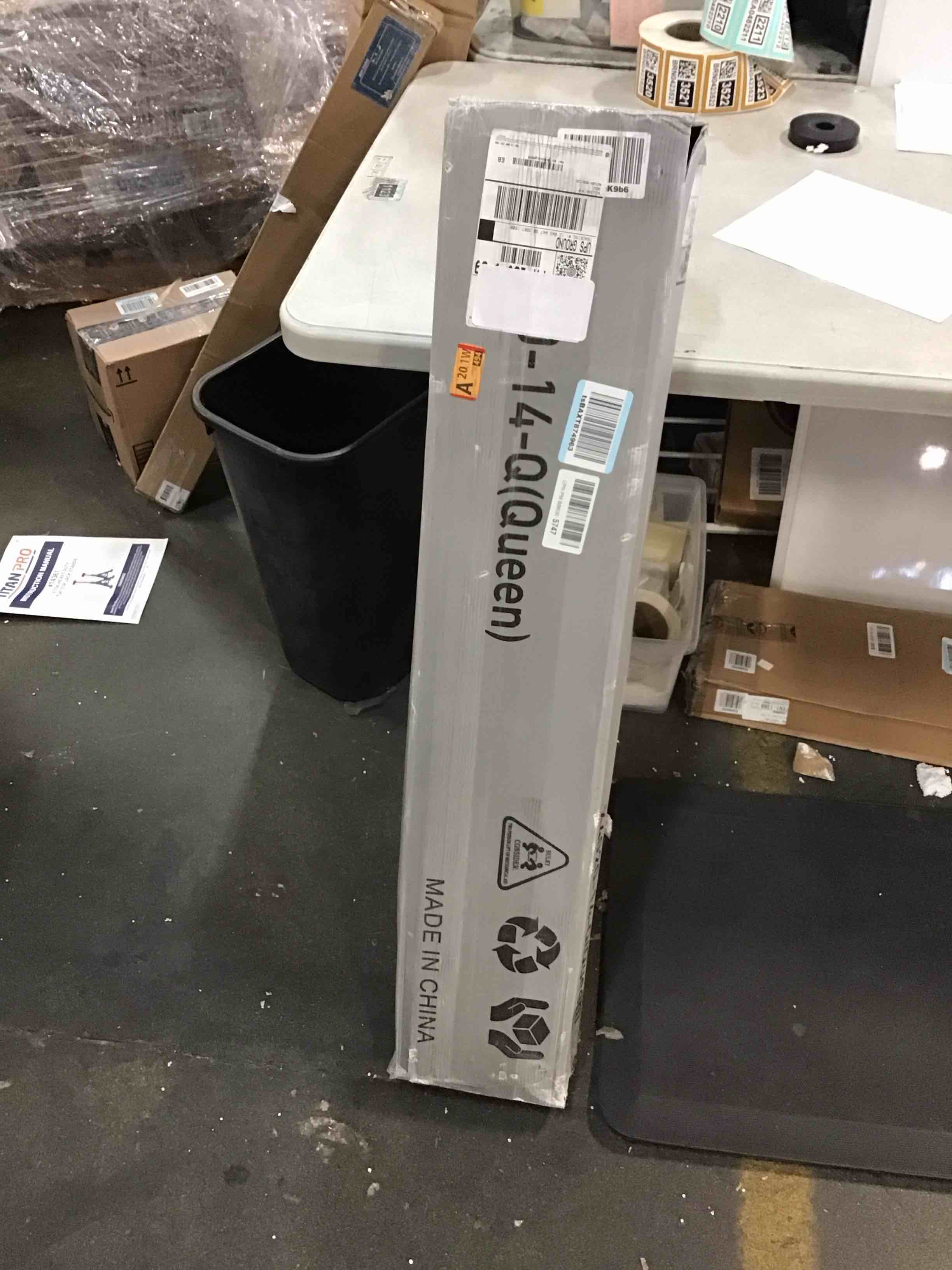 https://s3.amazonaws.com/lotting-images-prod/bidfta/GRA0217063_1731335518880.jpeg