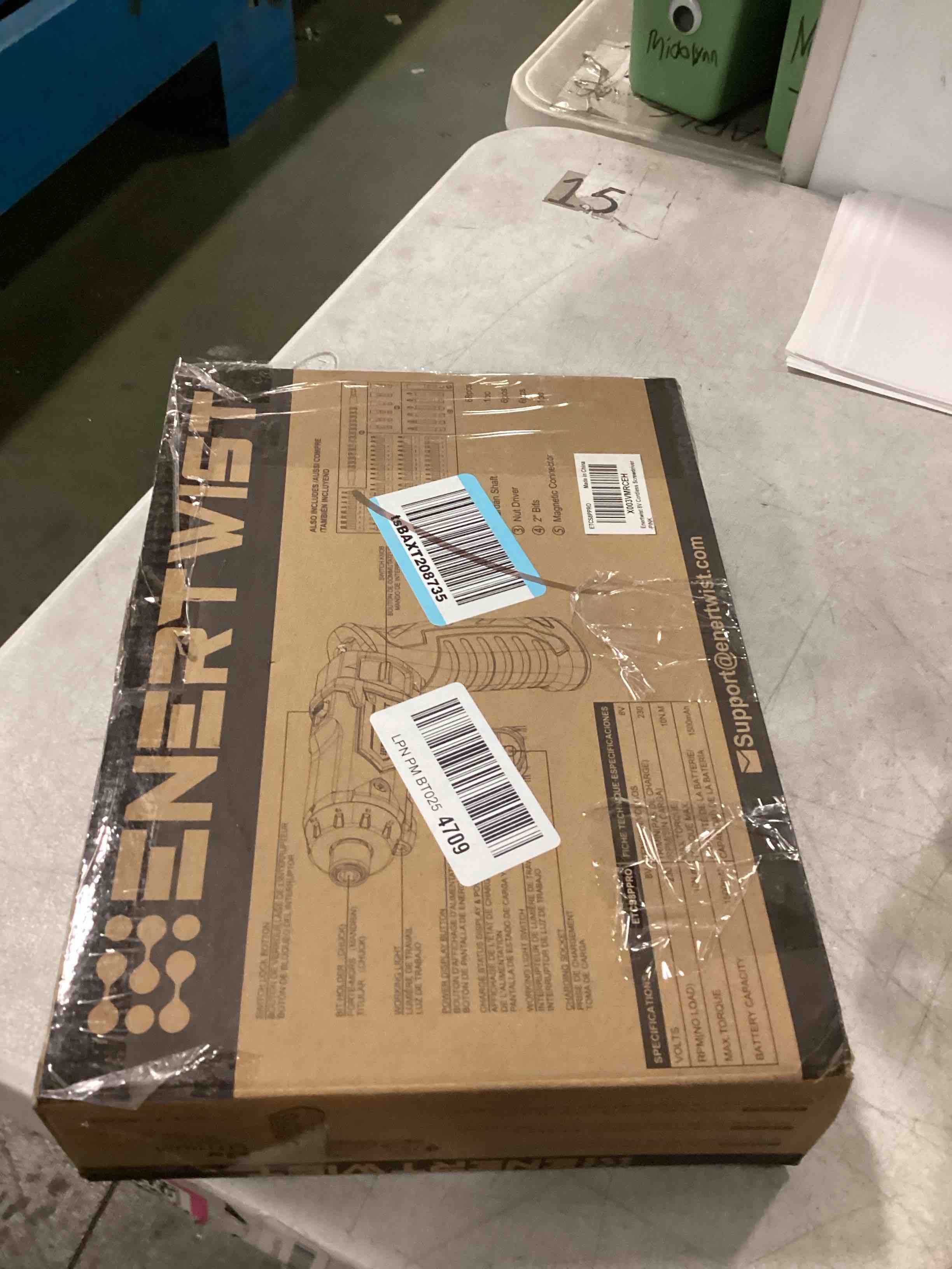 https://s3.amazonaws.com/lotting-images-prod/bidfta/GRA0217175_1731154659574.jpeg