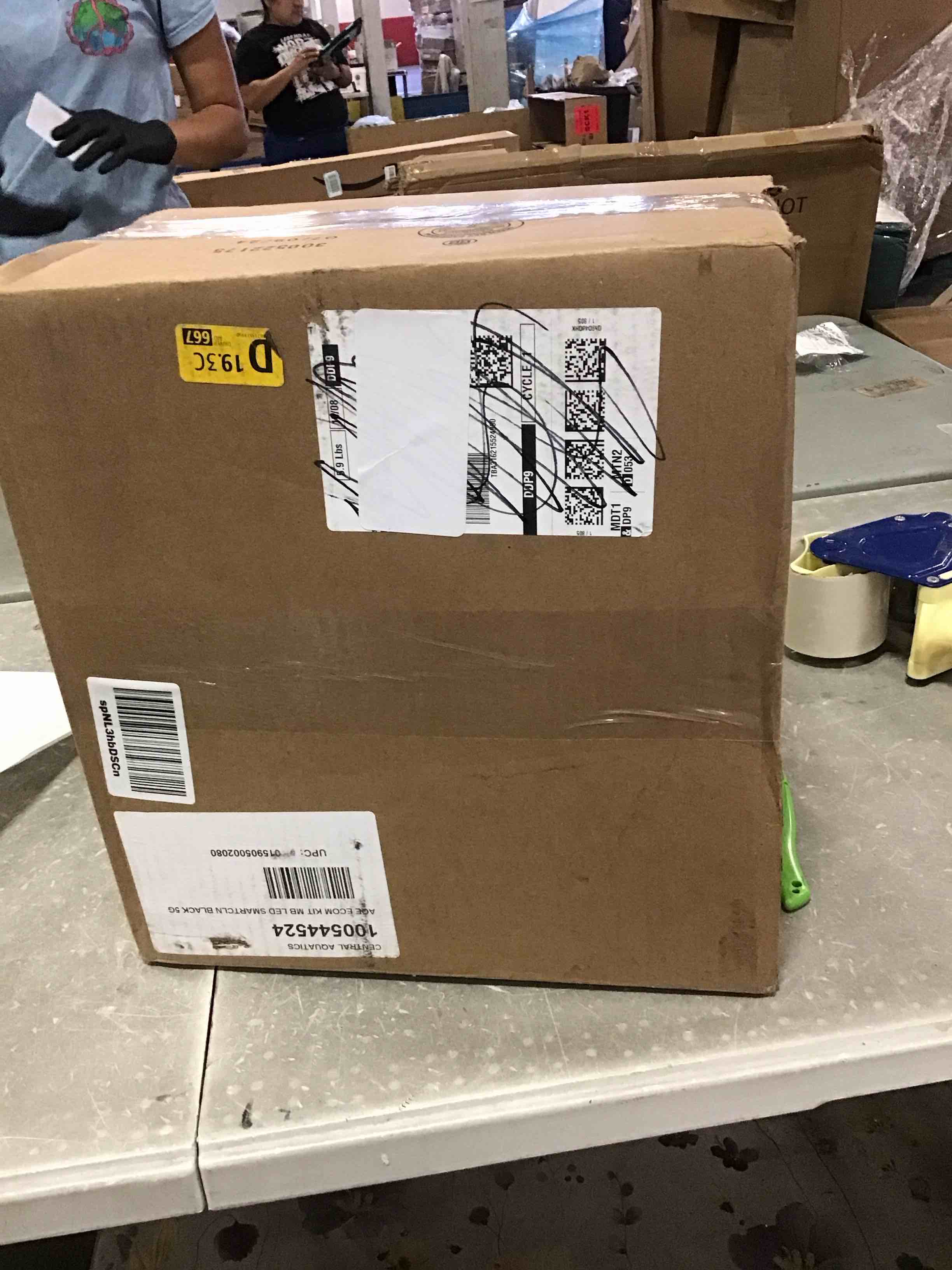 https://s3.amazonaws.com/lotting-images-prod/bidfta/GRA0218074_1729799638537.jpeg