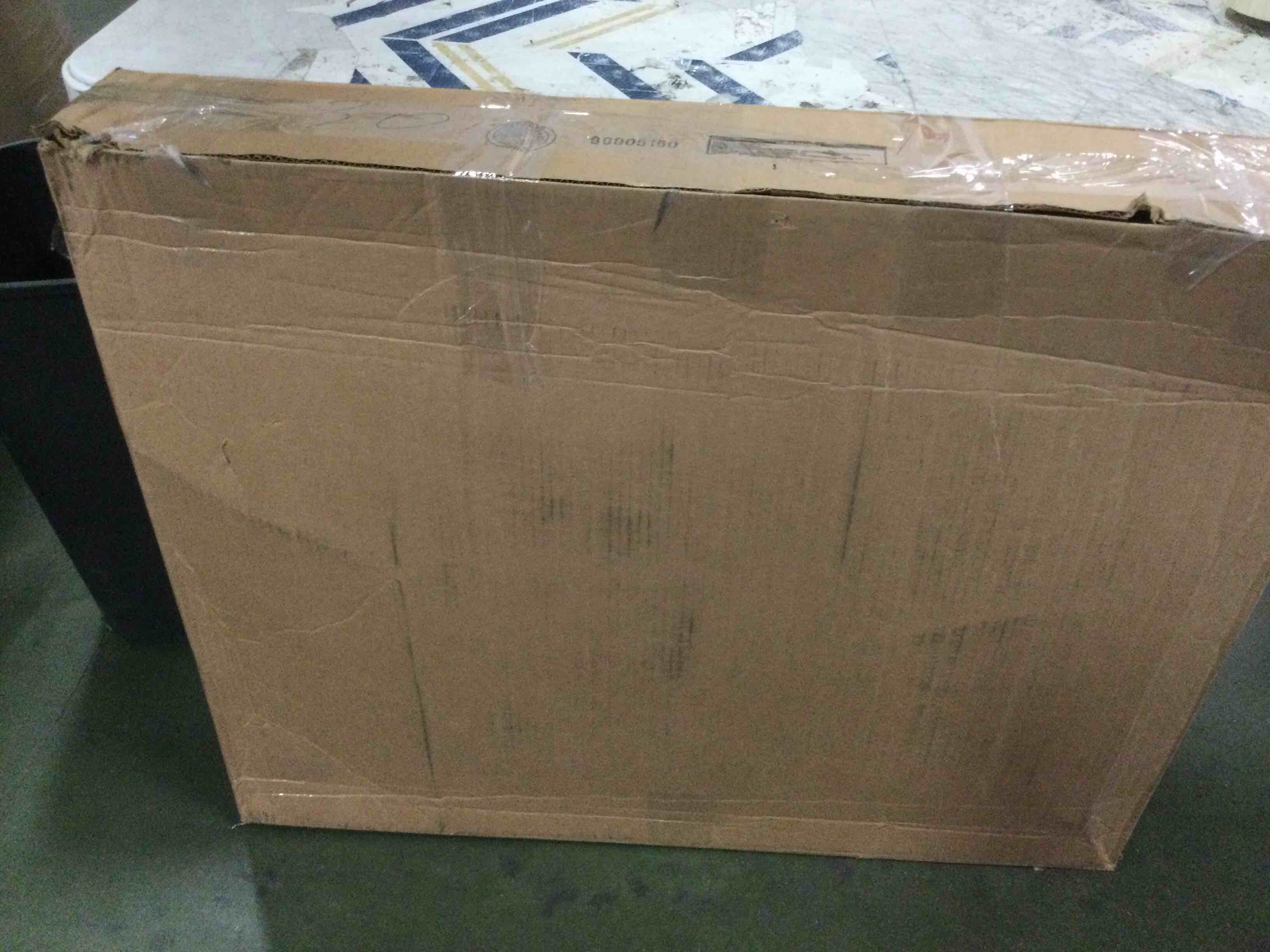 https://s3.amazonaws.com/lotting-images-prod/bidfta/GRA0218446_1729177161501.jpeg