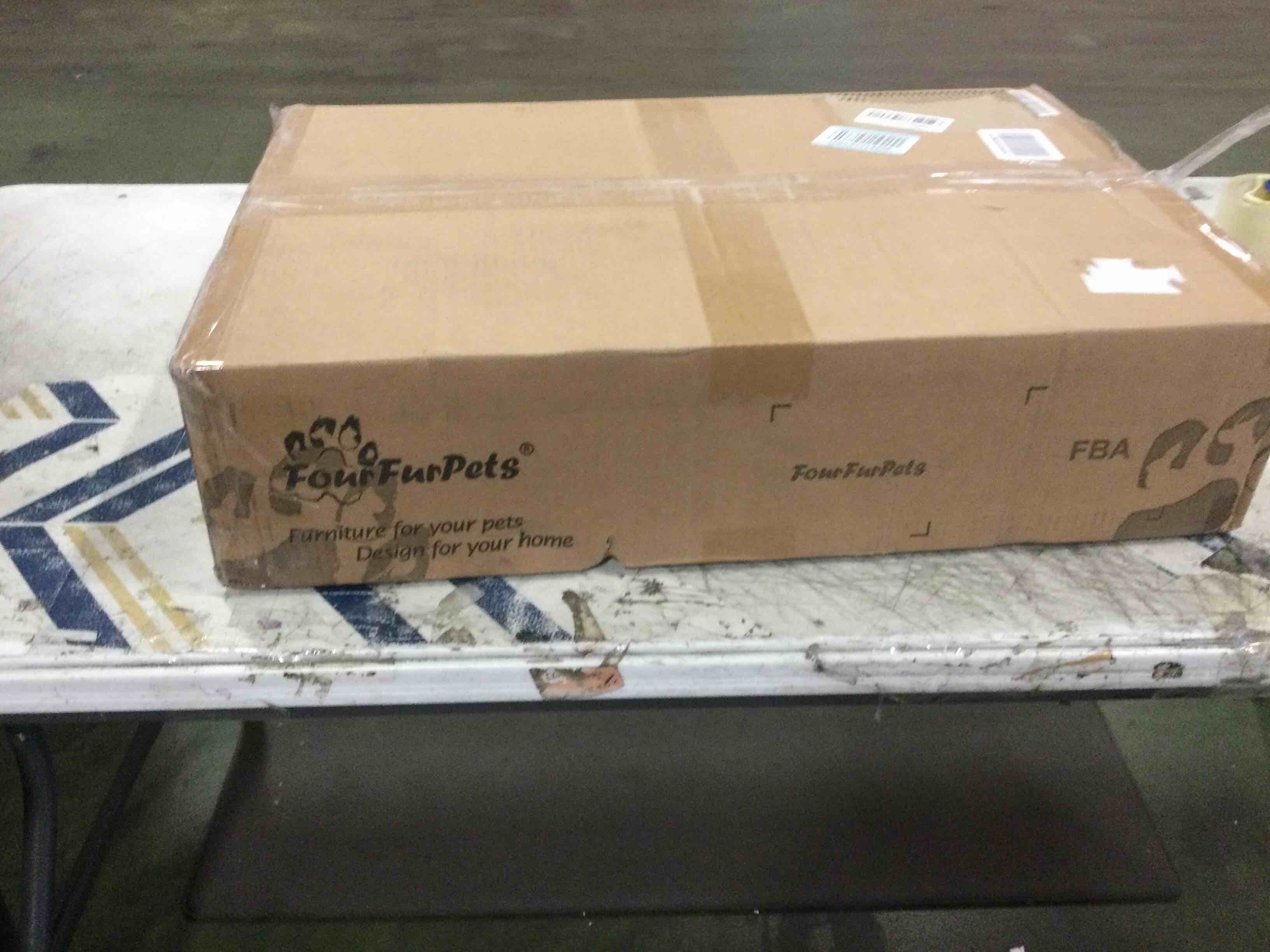 https://s3.amazonaws.com/lotting-images-prod/bidfta/GRA0218447_1729177329536.jpeg
