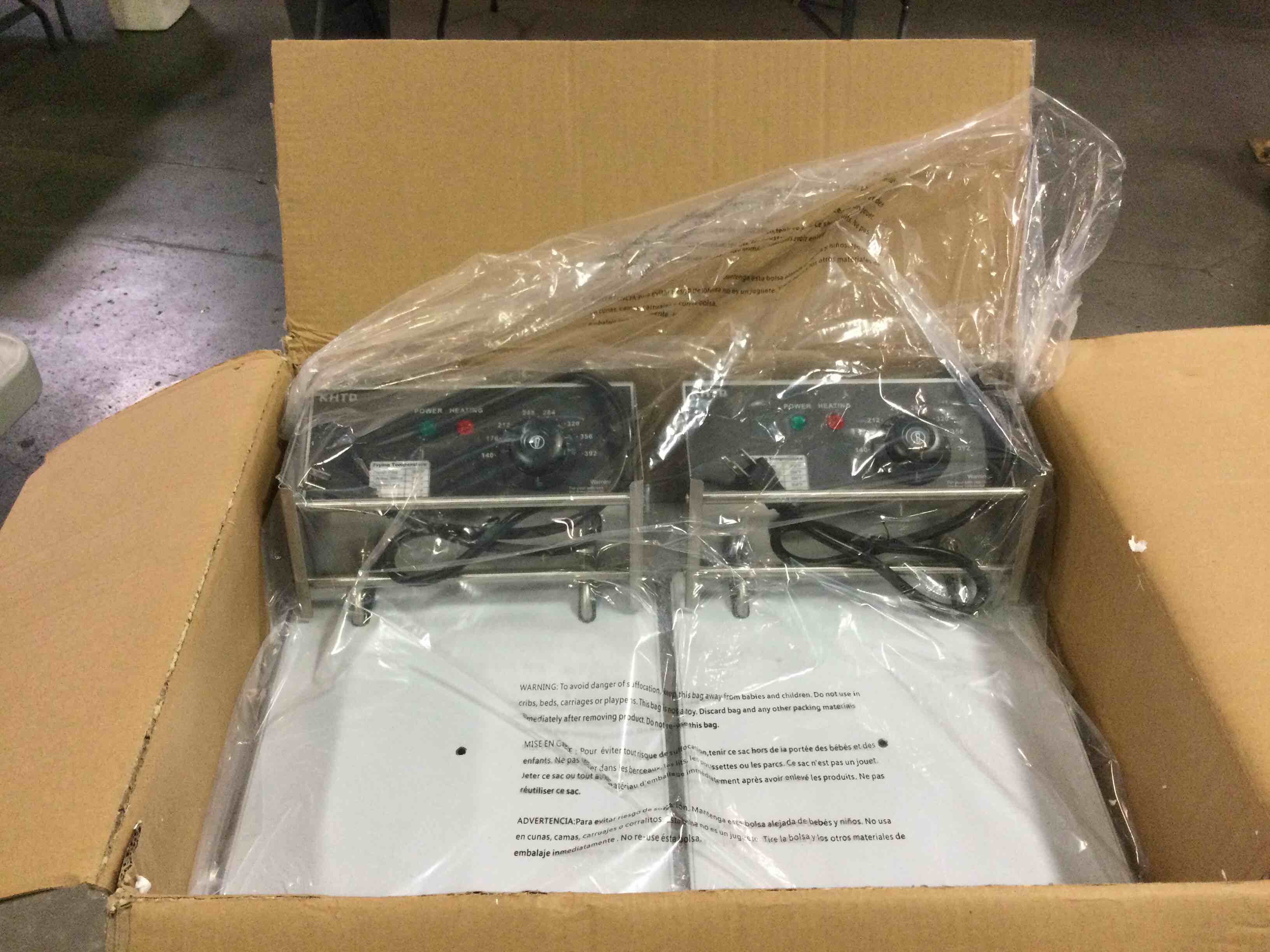 https://s3.amazonaws.com/lotting-images-prod/bidfta/GRA0218620_1729013919322.jpeg