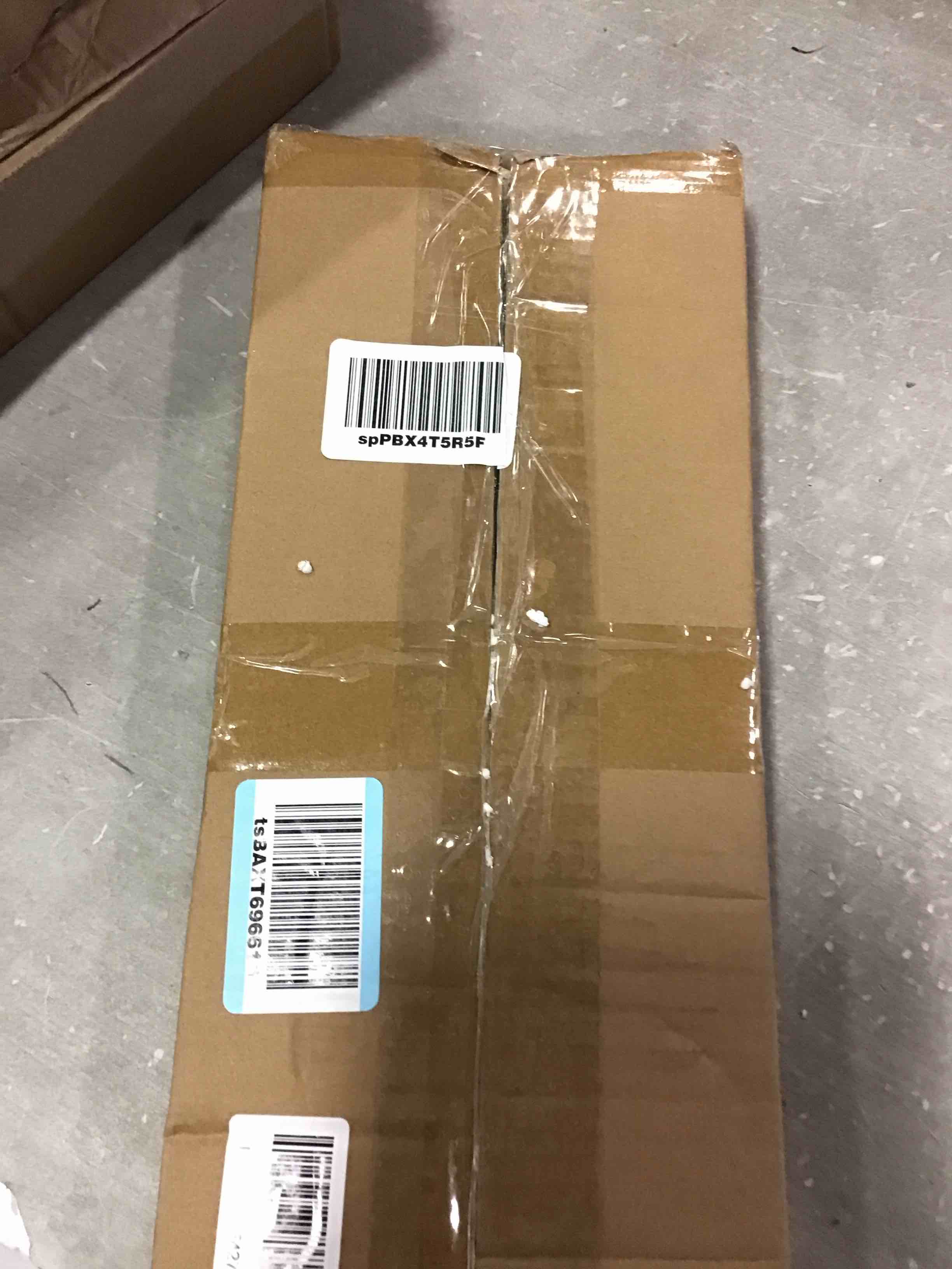 https://s3.amazonaws.com/lotting-images-prod/bidfta/GRA0219409_1728581062267.jpeg