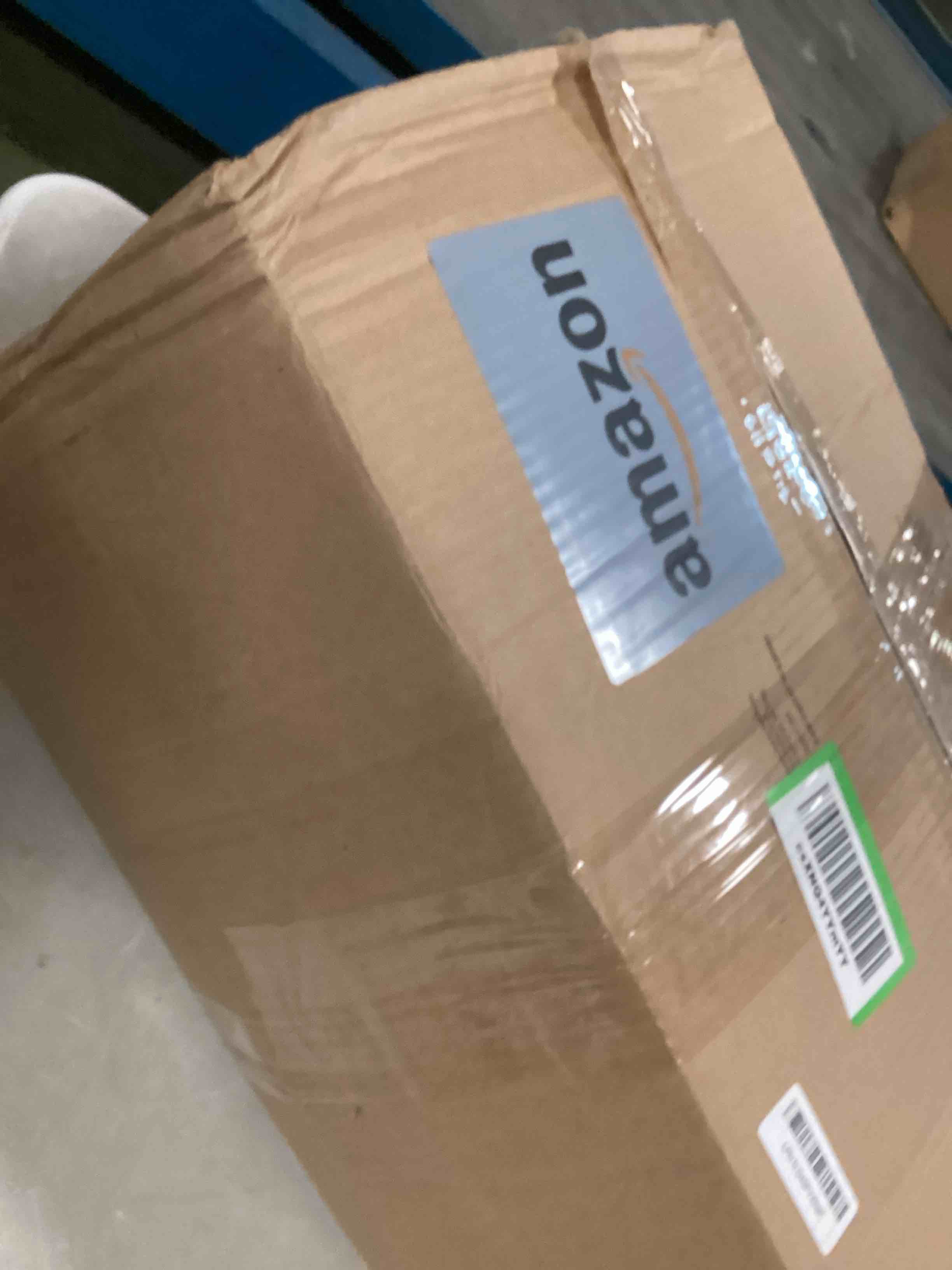 https://s3.amazonaws.com/lotting-images-prod/bidfta/GRA0221696_1728731680232.jpeg