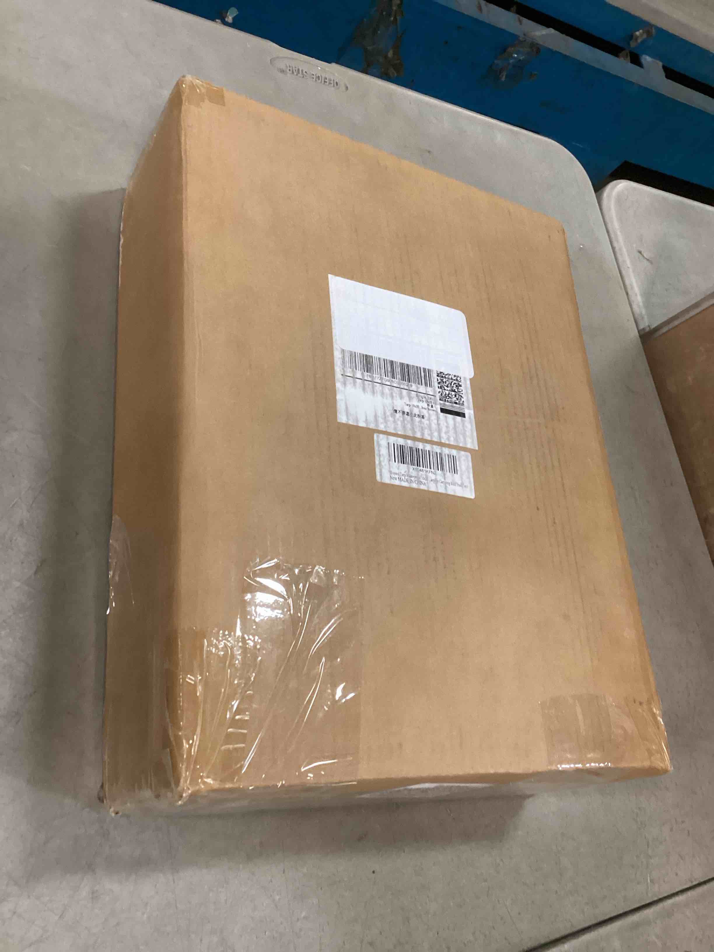 https://s3.amazonaws.com/lotting-images-prod/bidfta/GRA0222337_1729726724862.jpeg