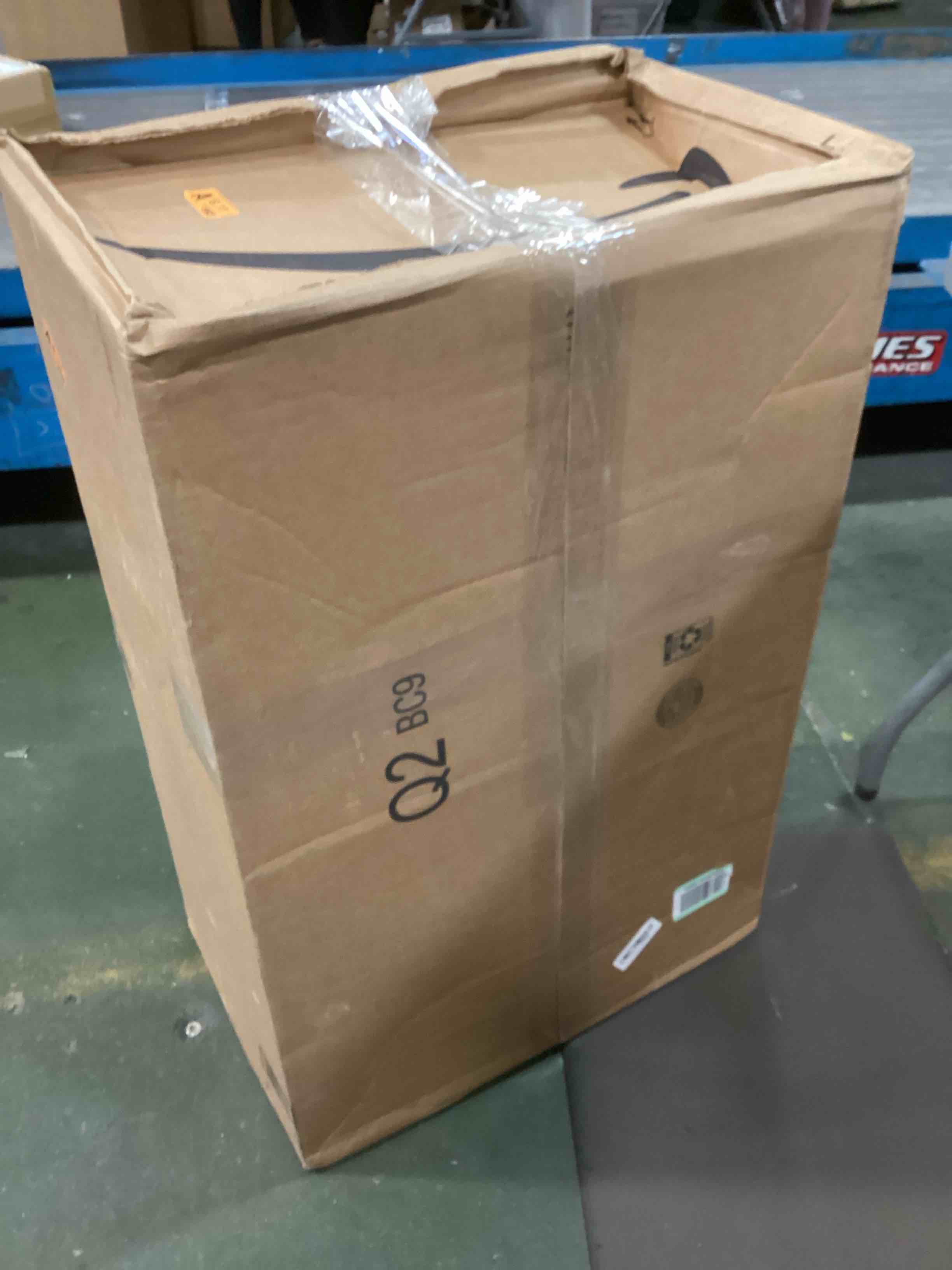 https://s3.amazonaws.com/lotting-images-prod/bidfta/GRA0222371_1729721867616.jpeg