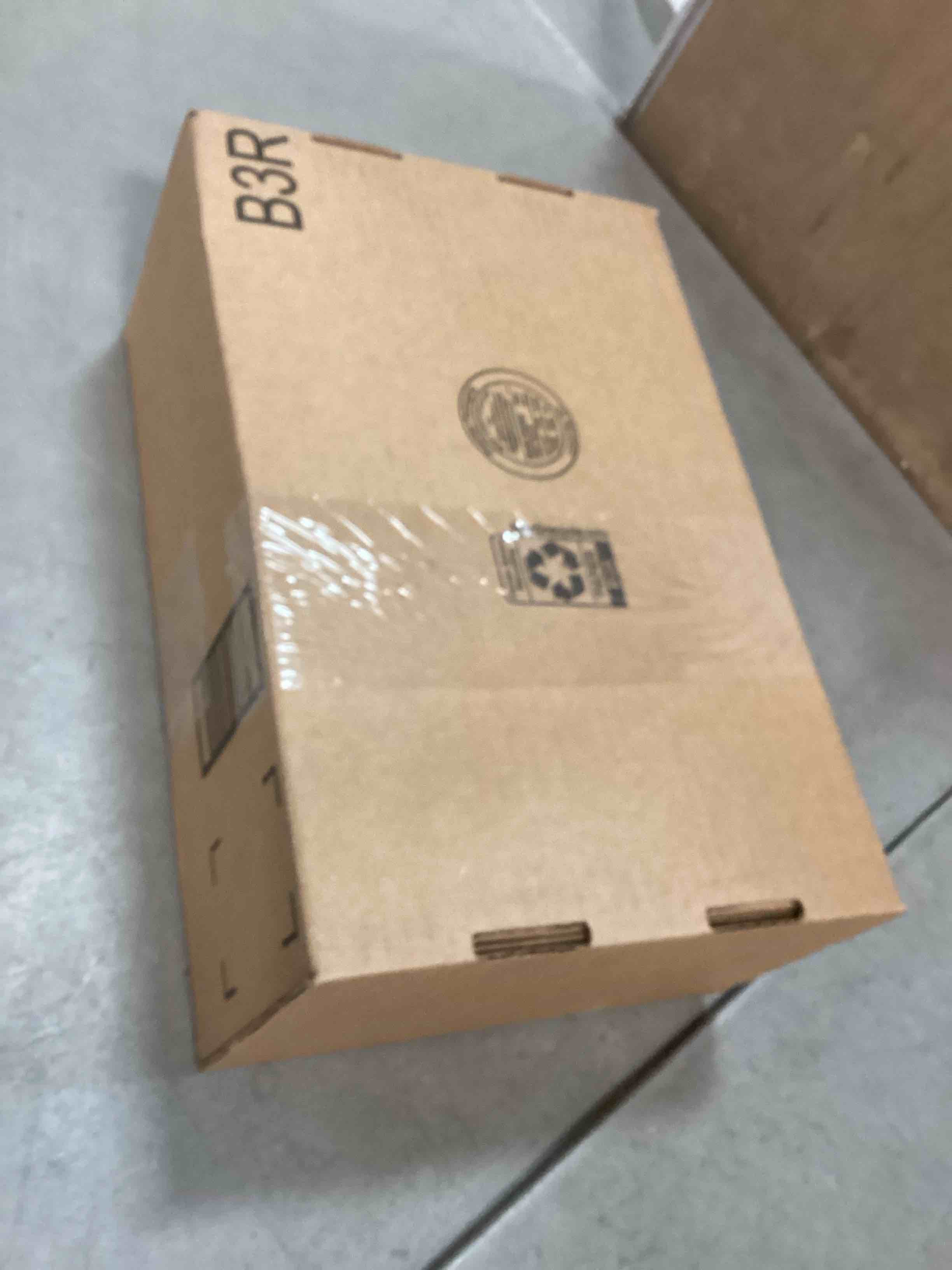 https://s3.amazonaws.com/lotting-images-prod/bidfta/GRA0222507_1729649420205.jpeg