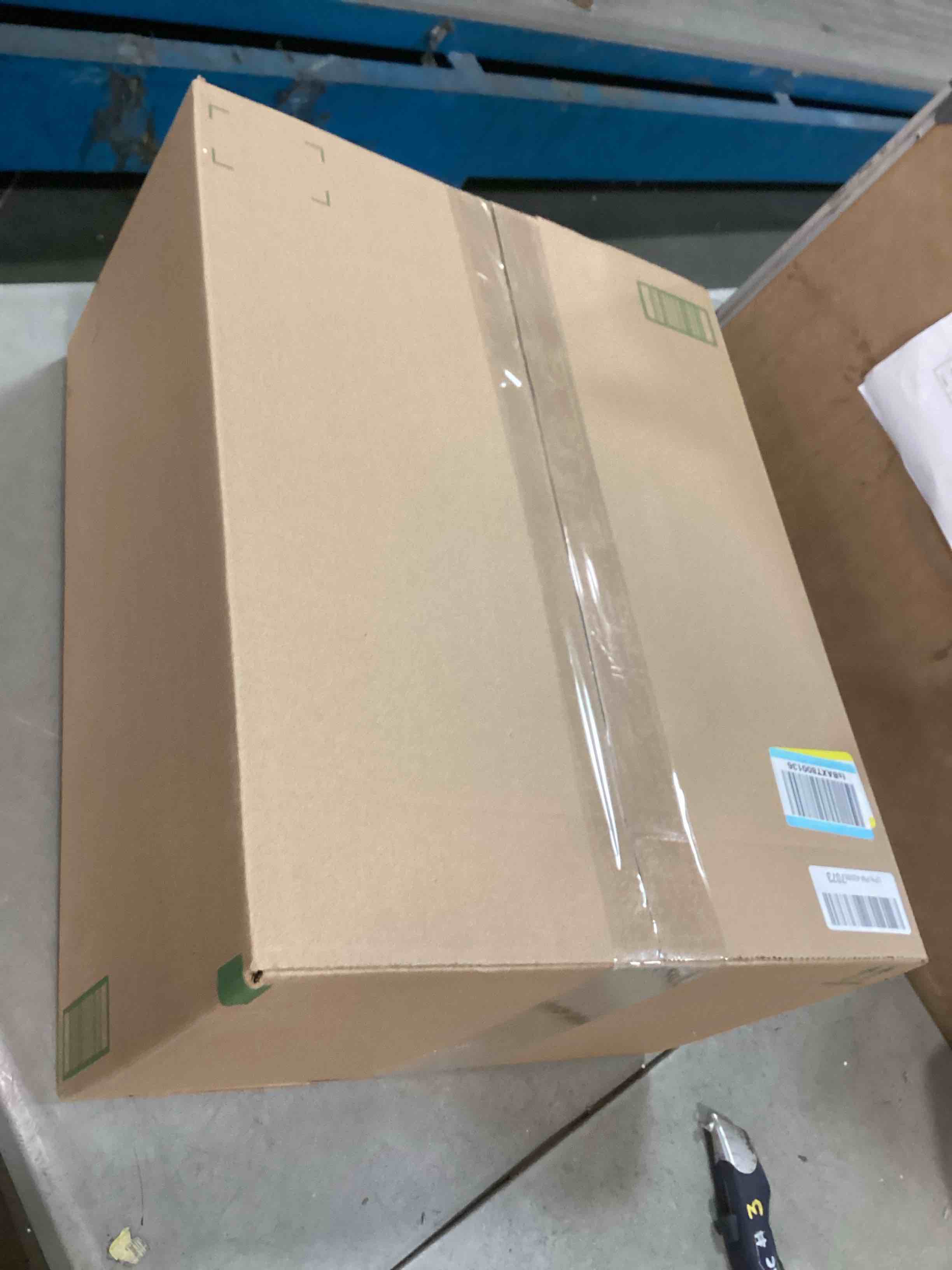 https://s3.amazonaws.com/lotting-images-prod/bidfta/GRA0222638_1729573915165.jpeg
