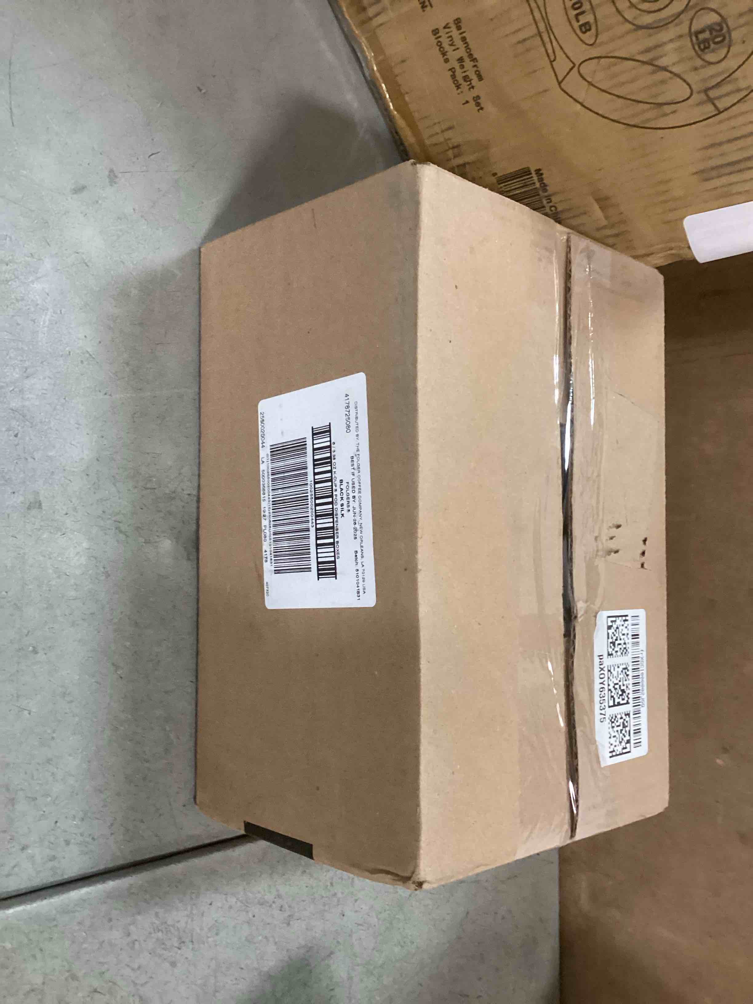 https://s3.amazonaws.com/lotting-images-prod/bidfta/GRA0222747_1729556470563.jpeg