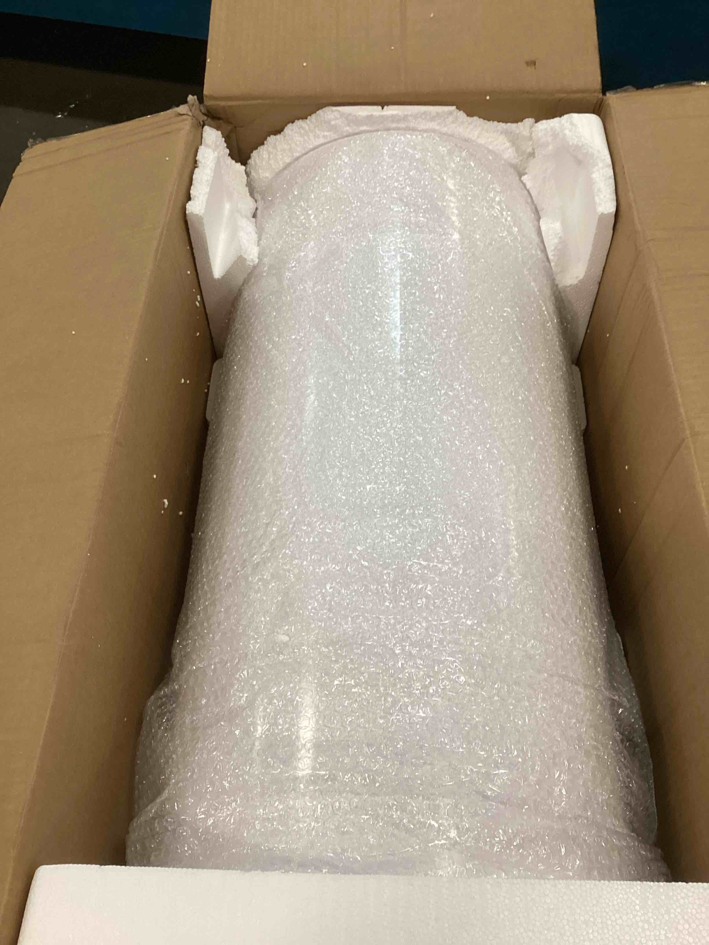 https://s3.amazonaws.com/lotting-images-prod/bidfta/GRA0222901_1729345294397.jpeg