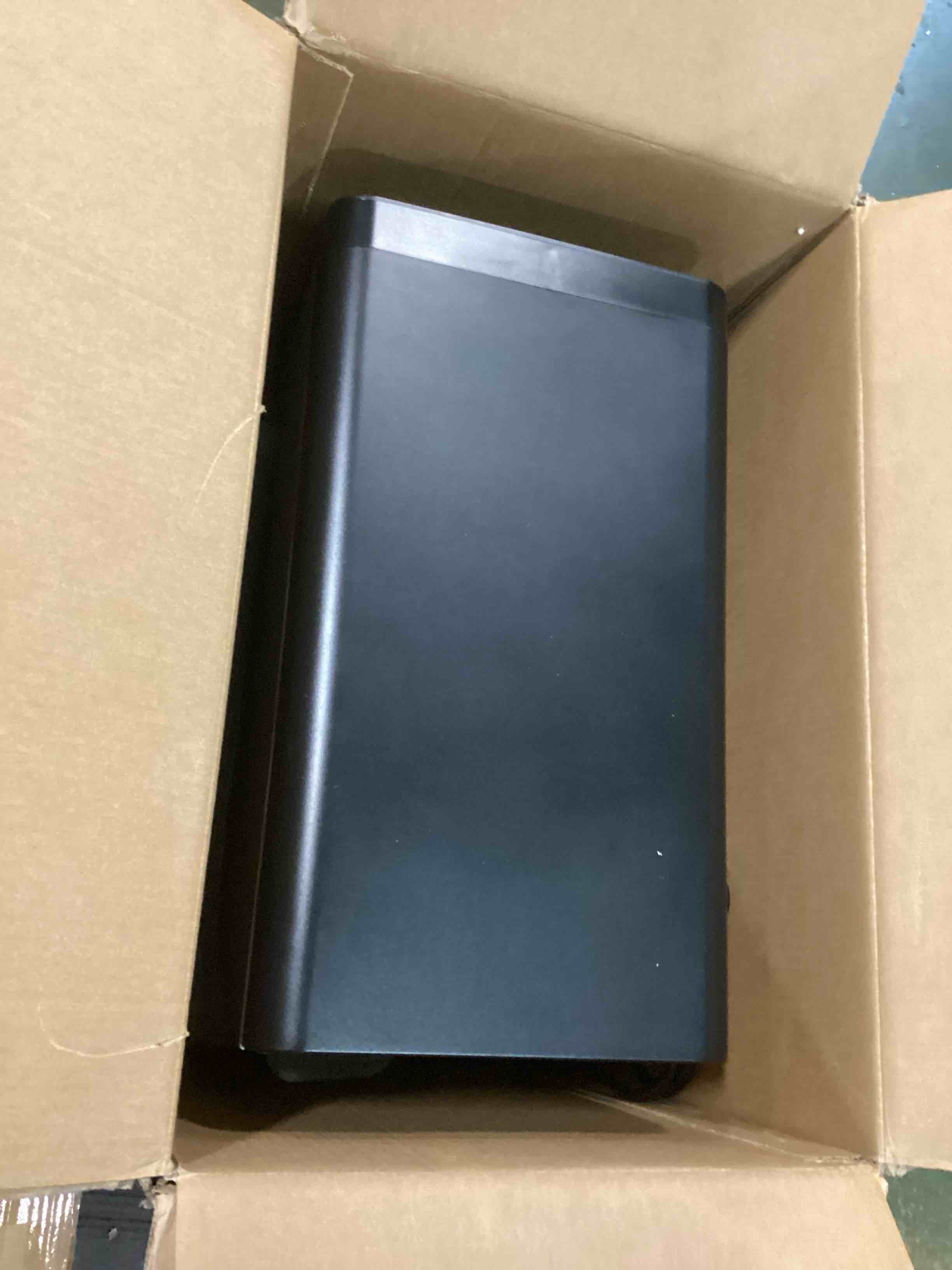 https://s3.amazonaws.com/lotting-images-prod/bidfta/GRA0223934_1728949638288.jpeg