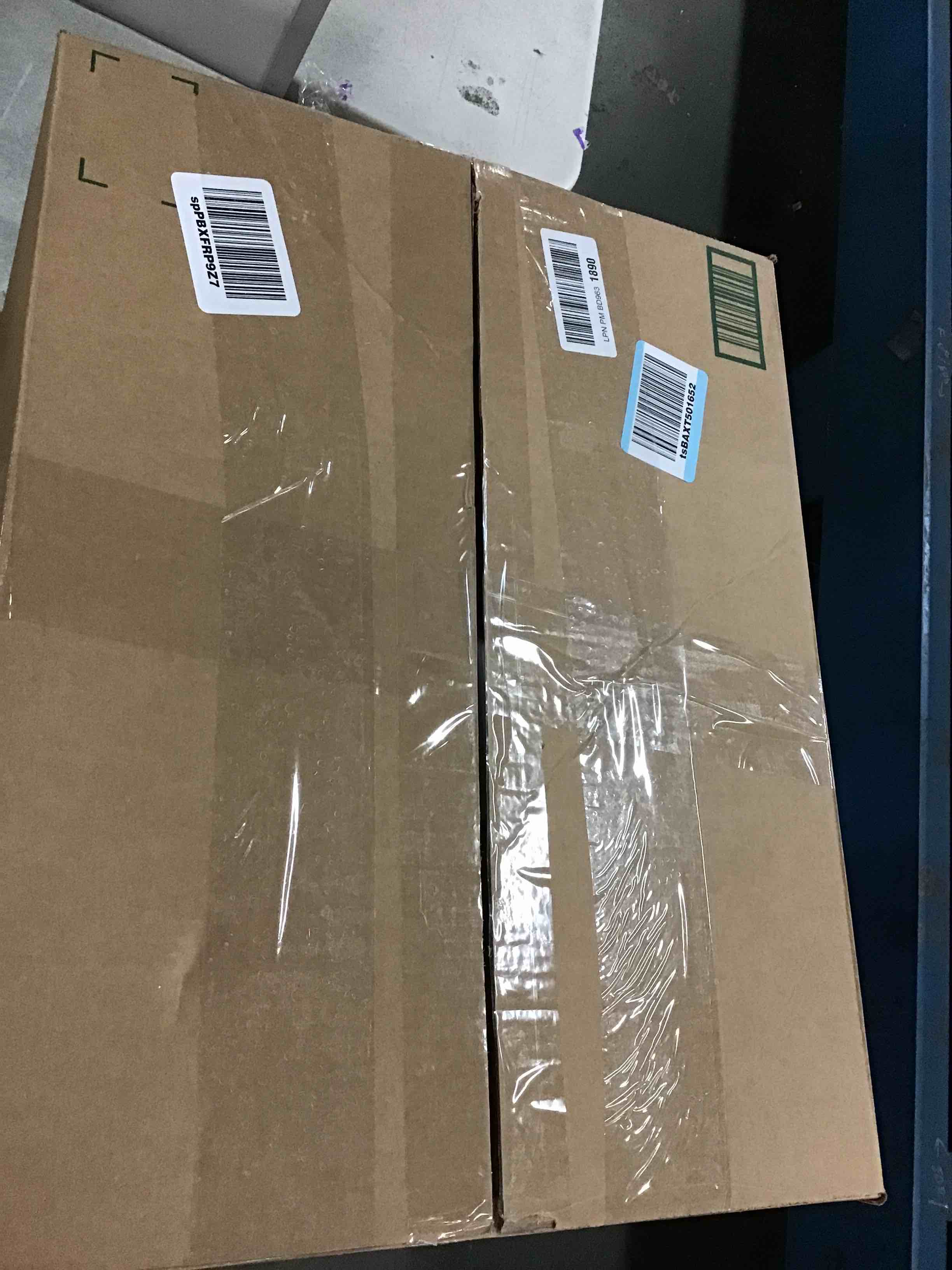 https://s3.amazonaws.com/lotting-images-prod/bidfta/GRA0224017_1729212423561.jpeg