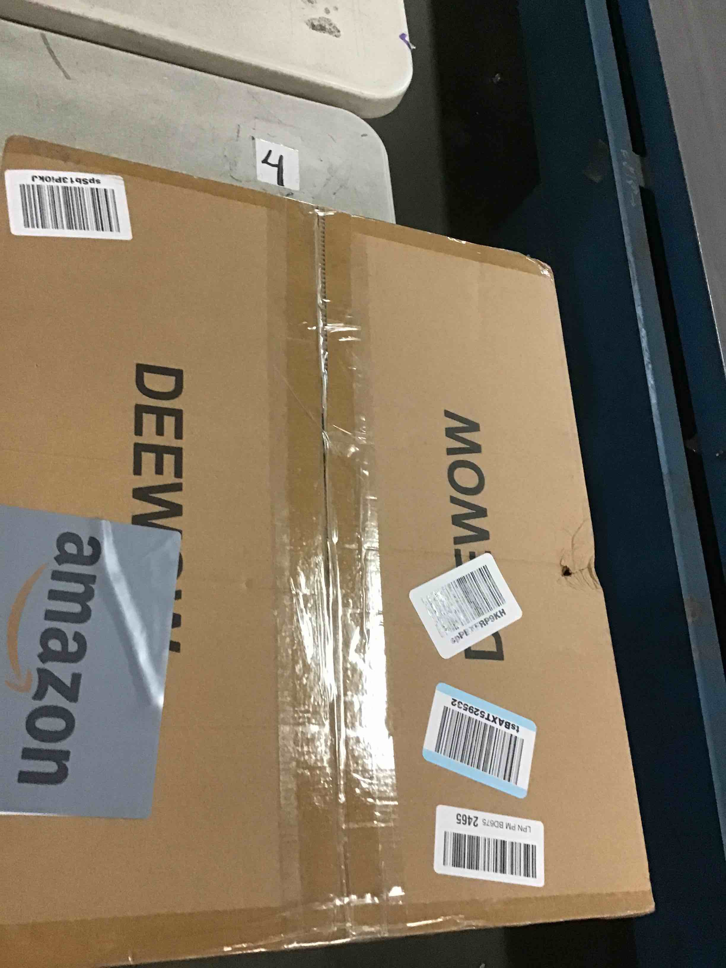 https://s3.amazonaws.com/lotting-images-prod/bidfta/GRA0224041_1729210088654.jpeg