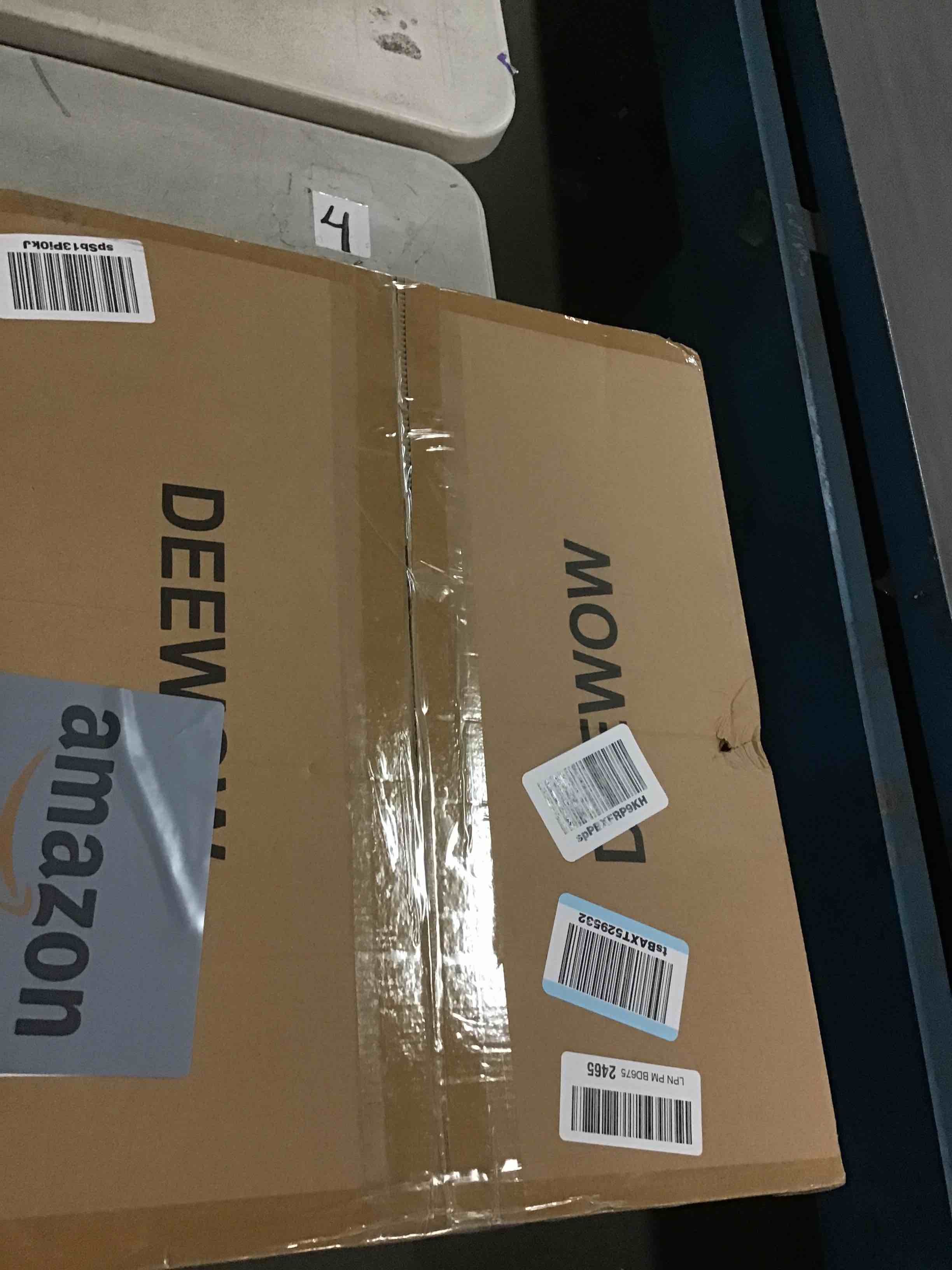 https://s3.amazonaws.com/lotting-images-prod/bidfta/GRA0224041_1729210089575.jpeg