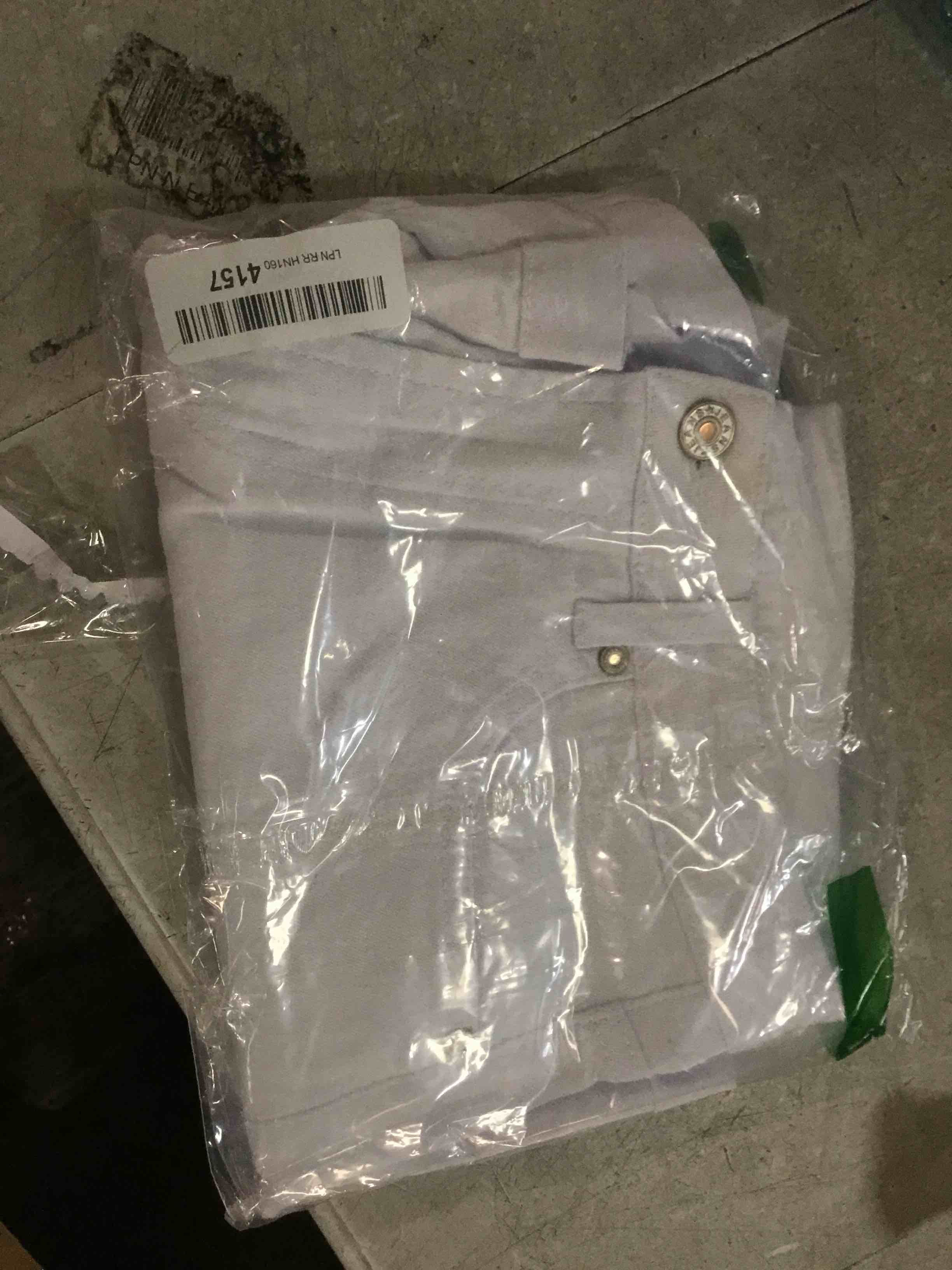https://s3.amazonaws.com/lotting-images-prod/bidfta/GRA0224826_1728708485482.jpeg