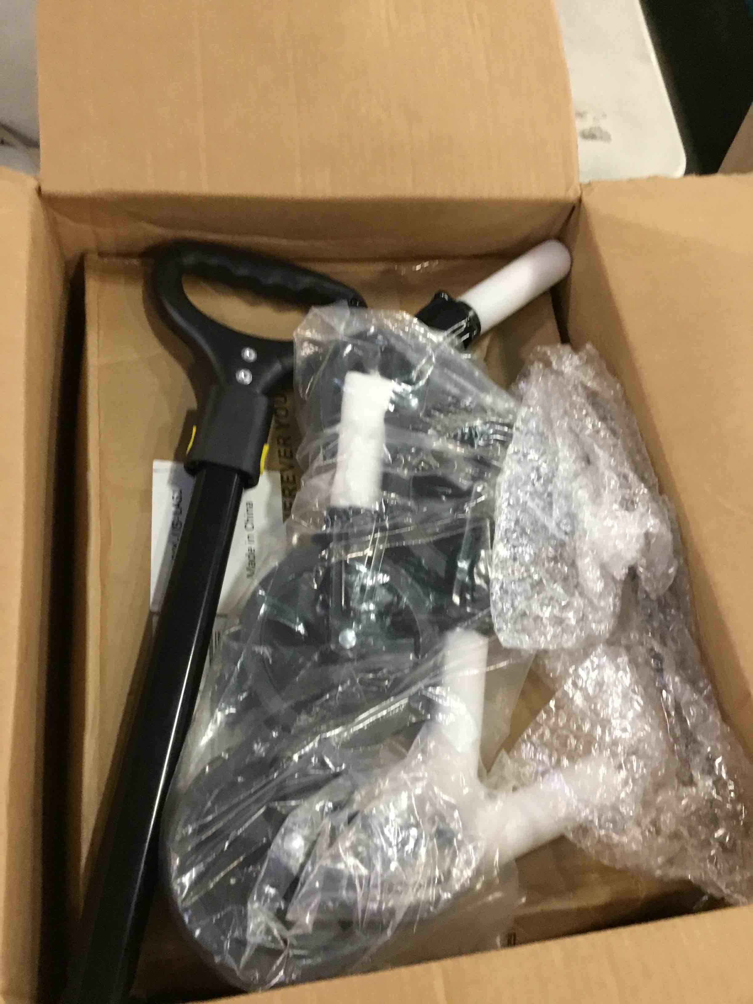 https://s3.amazonaws.com/lotting-images-prod/bidfta/GRA0225498_1728509678962.jpeg