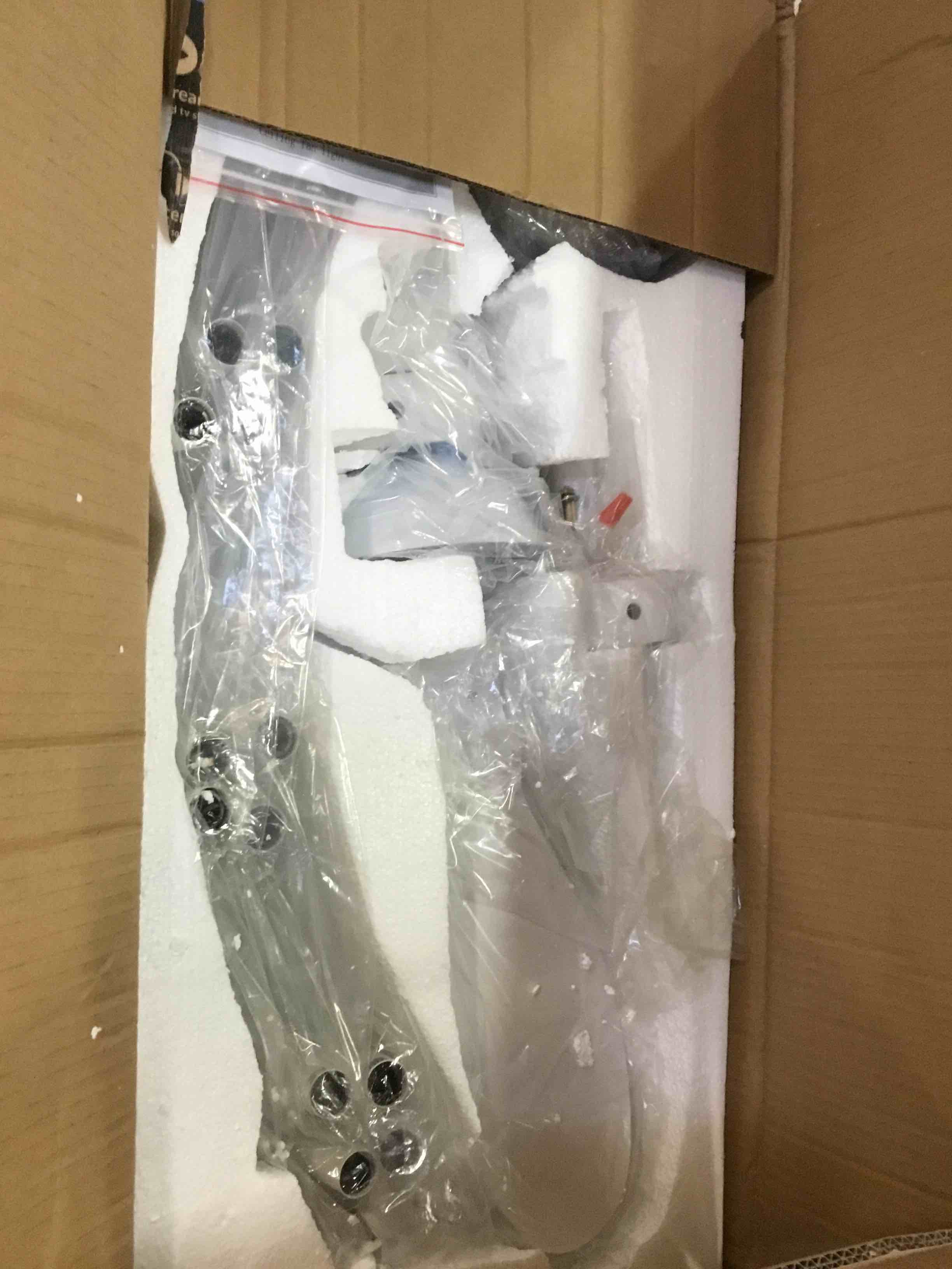 https://s3.amazonaws.com/lotting-images-prod/bidfta/GRA0225503_1728509105706.jpeg