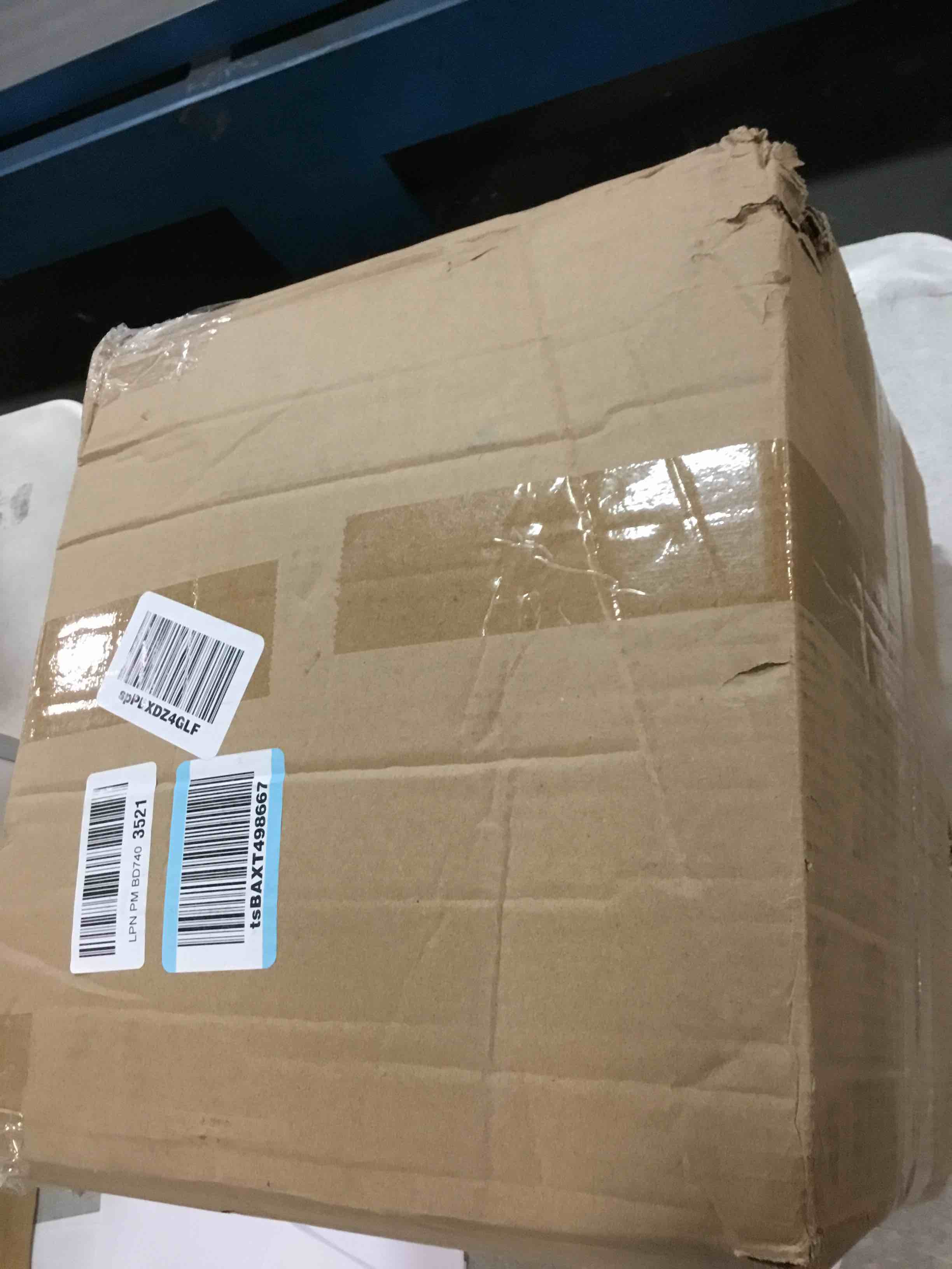 https://s3.amazonaws.com/lotting-images-prod/bidfta/GRA0225700_1728430181470.jpeg