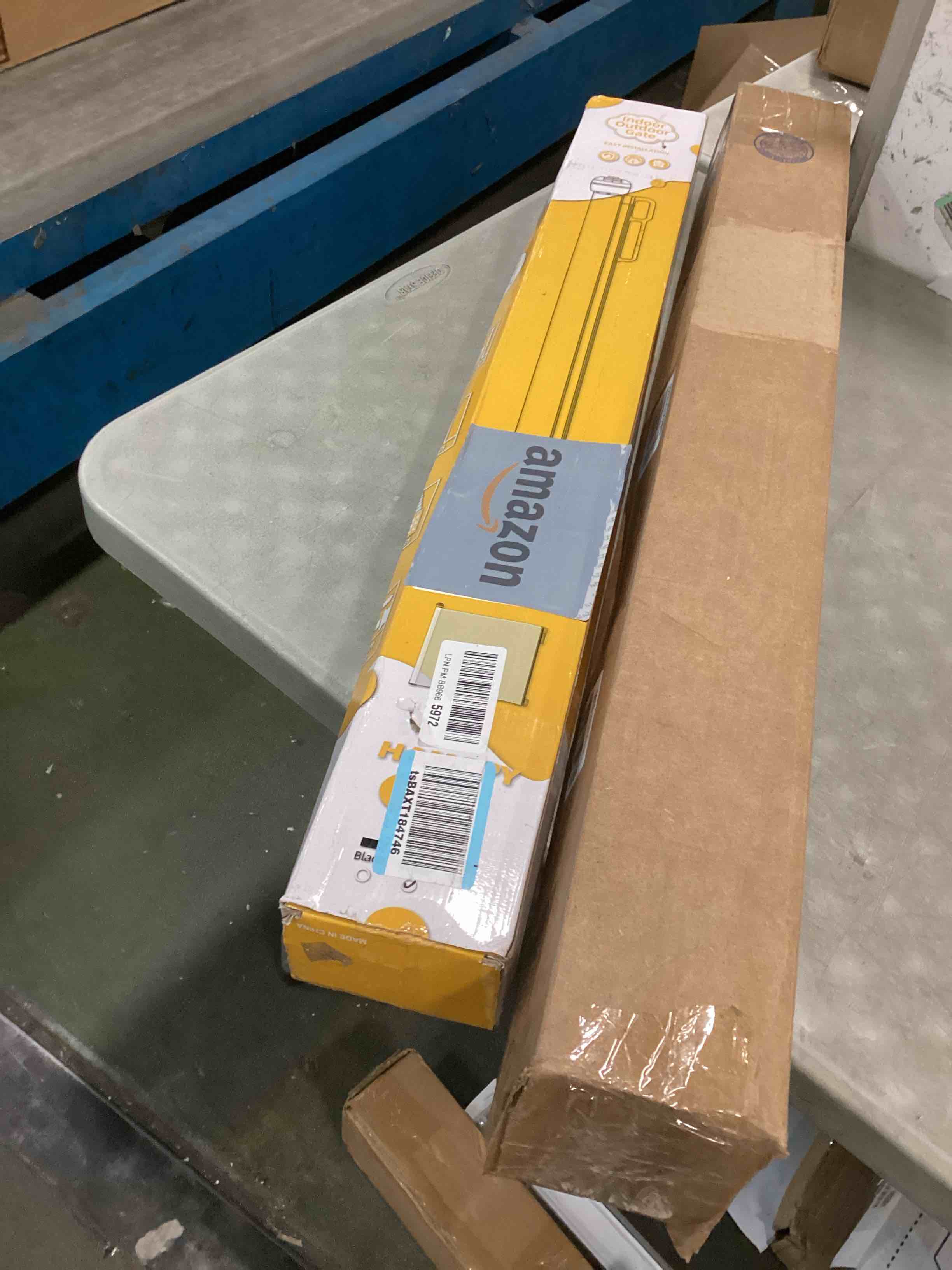 https://s3.amazonaws.com/lotting-images-prod/bidfta/GRA0226471_1730387319065.jpeg