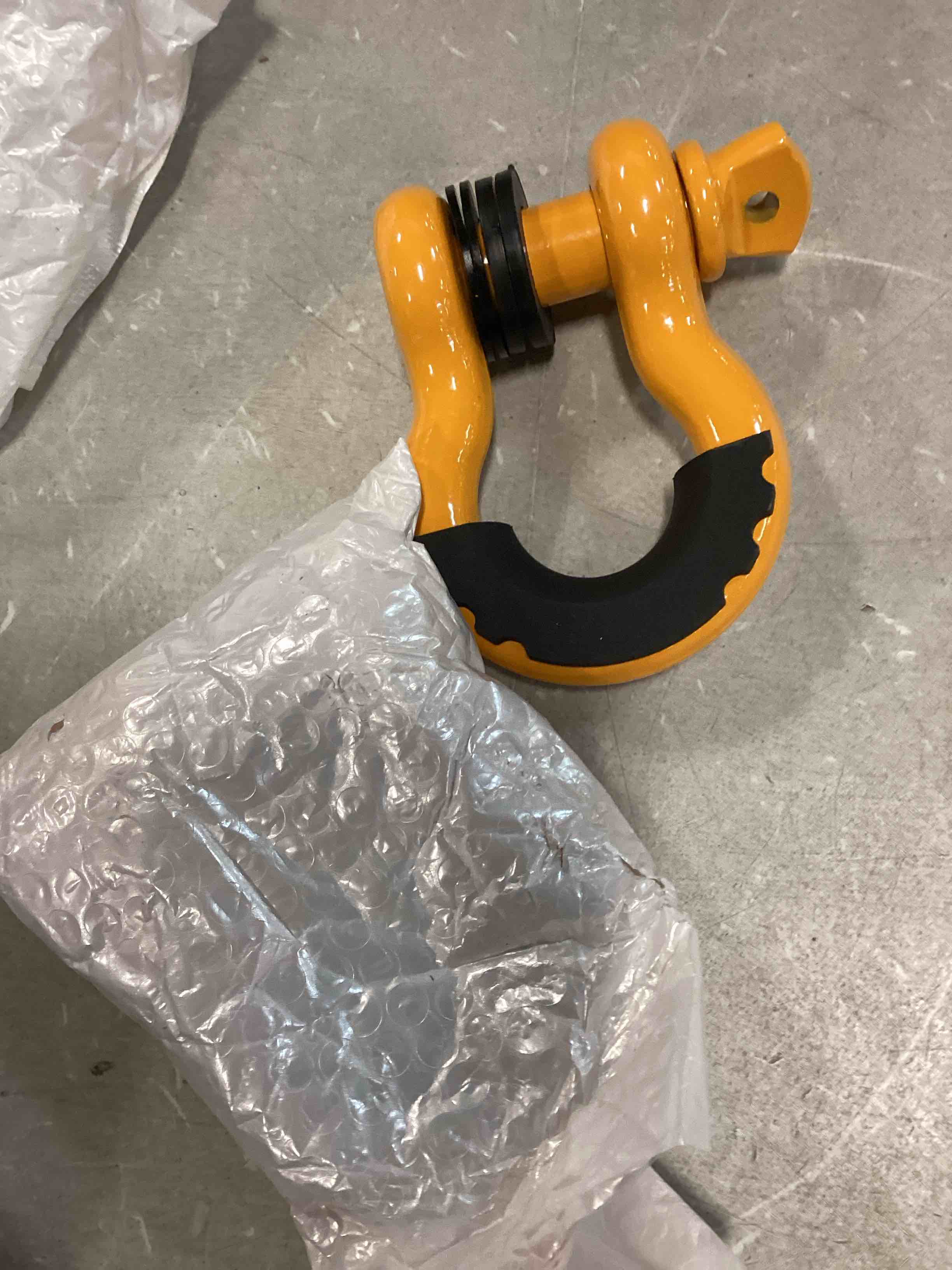 Nilight 2 Pack 3/4" D-Ring Shackle with 7/8" Screw Pin 41,887lbs Break Strength, Heavy Duty Off Road Recovery Shackle with Isolators Washers for Use with Tow Strap, Winch, Off-Road Jeep Truck Vehicle