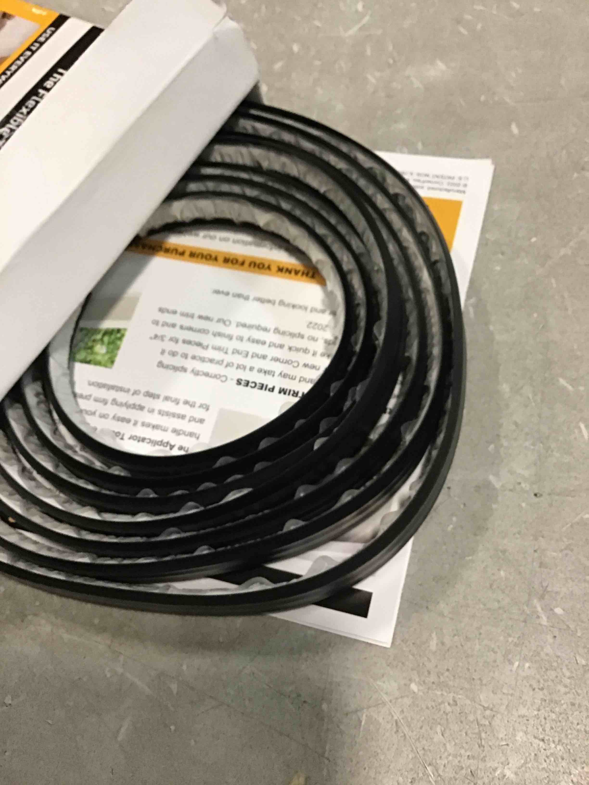 https://s3.amazonaws.com/lotting-images-prod/bidfta/GRA0226835_1730294162124.jpeg