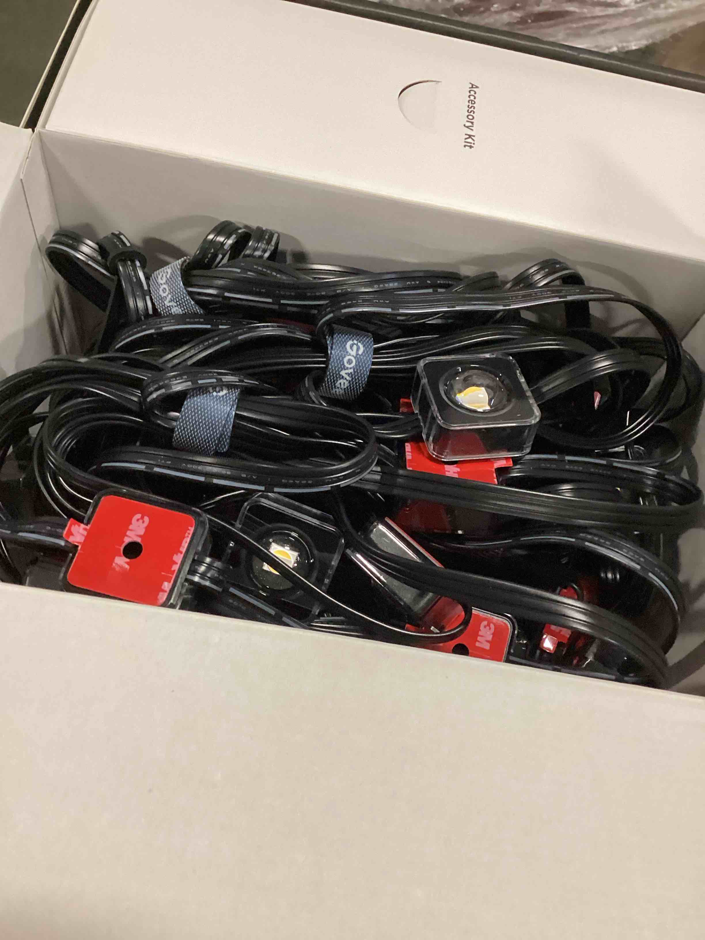 https://s3.amazonaws.com/lotting-images-prod/bidfta/GRA0227426_1729885676026.jpeg
