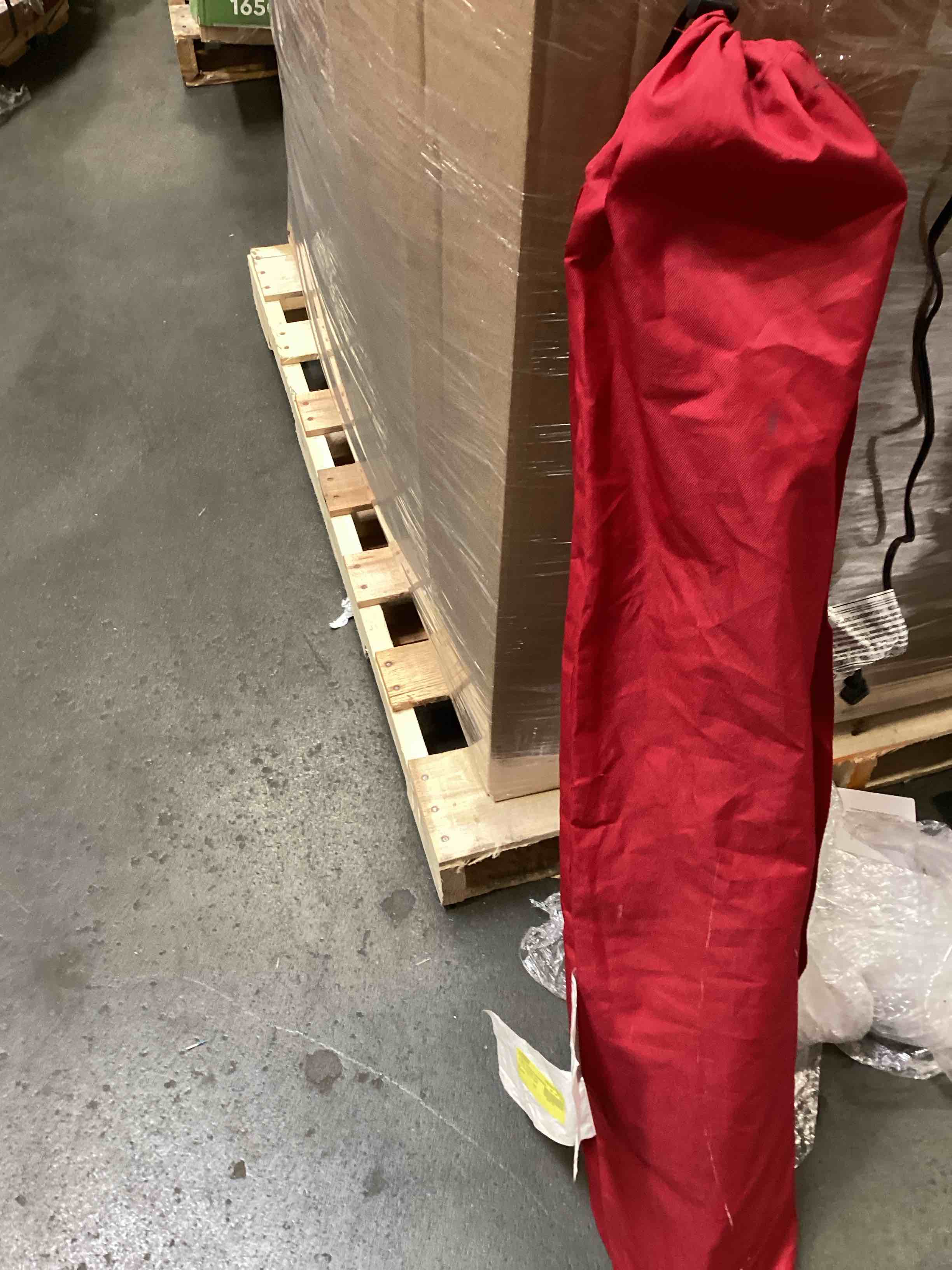 https://s3.amazonaws.com/lotting-images-prod/bidfta/GRA0227460_1729877515682.jpeg