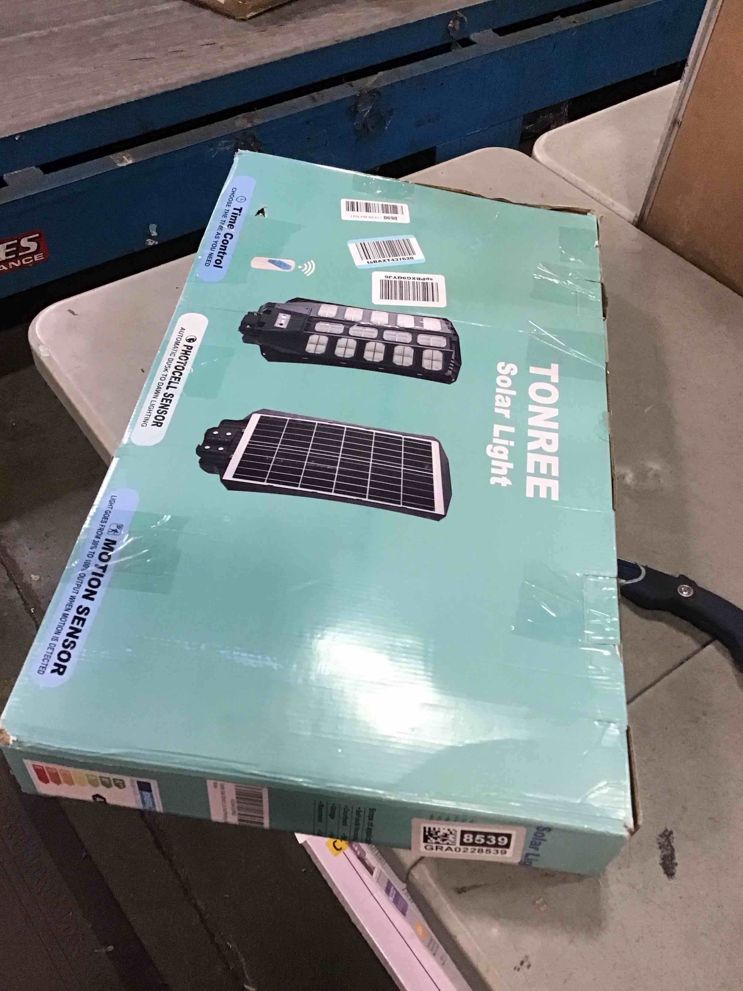 https://s3.amazonaws.com/lotting-images-prod/bidfta/GRA0228539_1728660276141.jpeg
