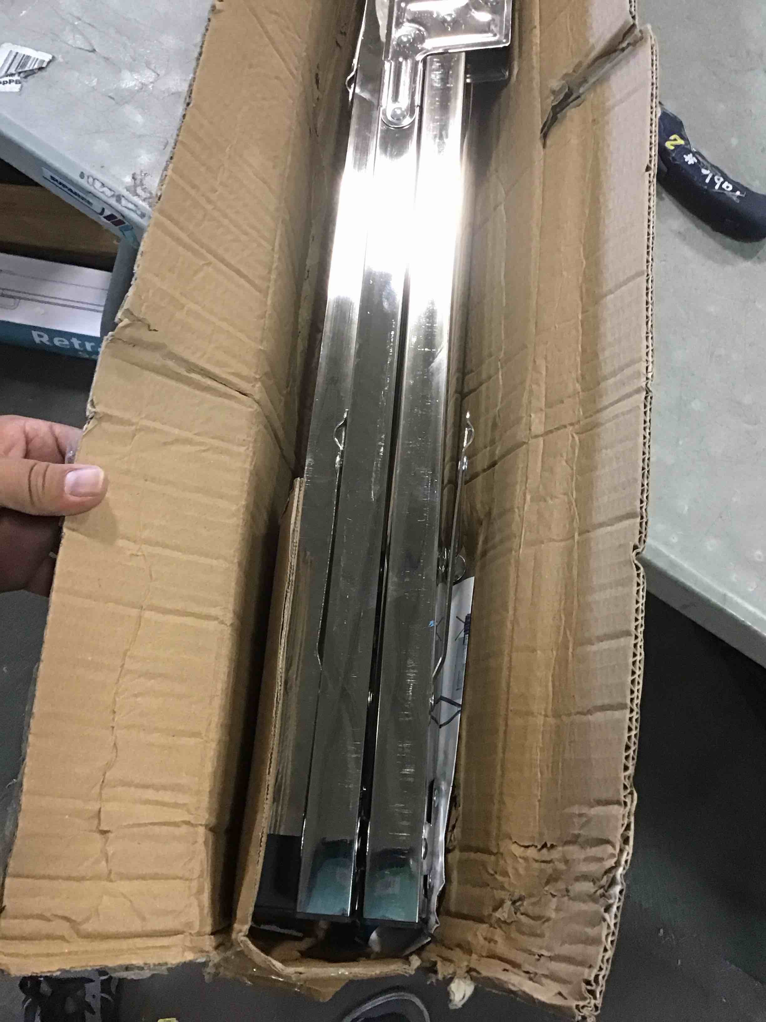 https://s3.amazonaws.com/lotting-images-prod/bidfta/GRA0228657_1728567810063.jpeg