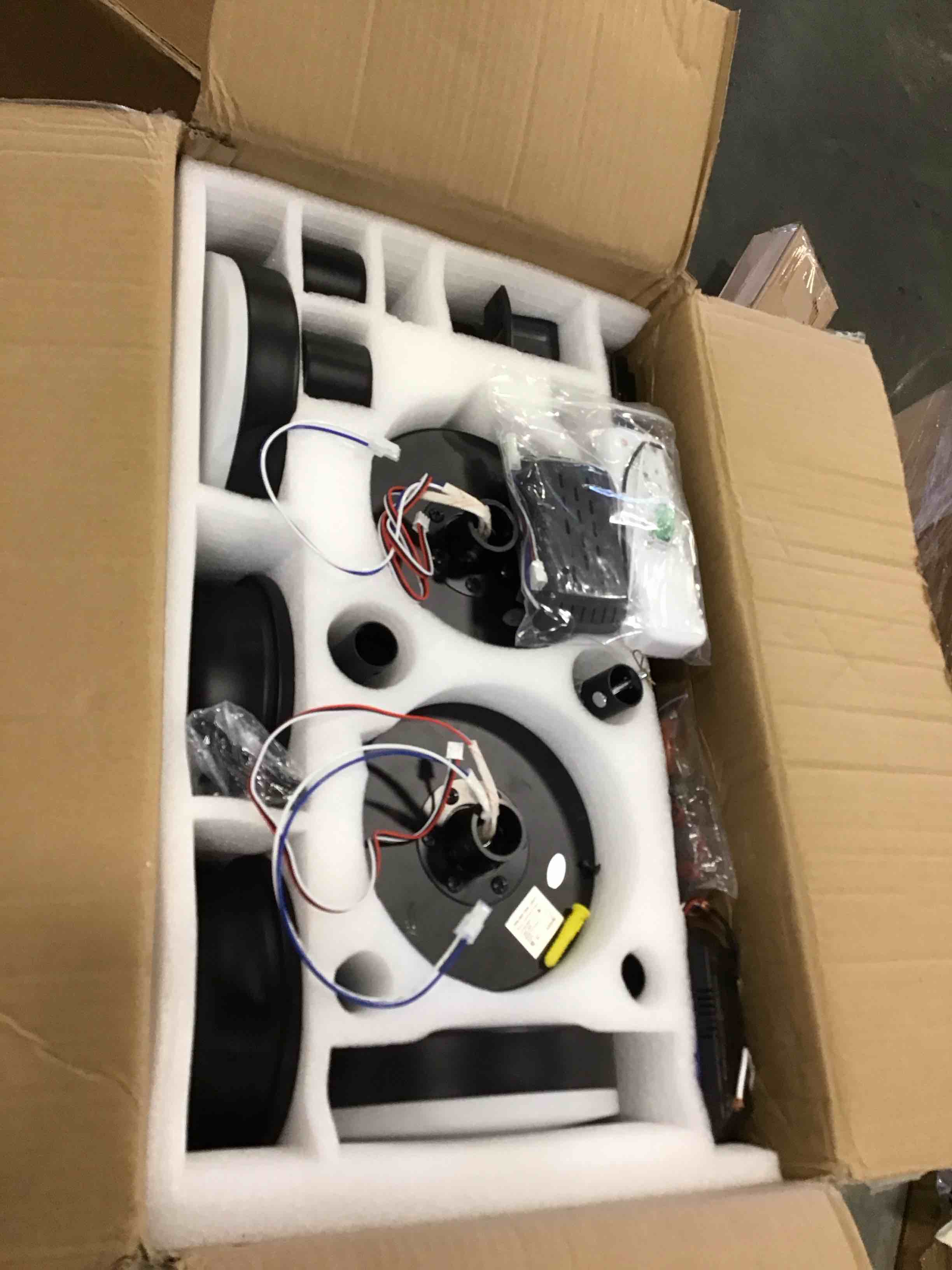 https://s3.amazonaws.com/lotting-images-prod/bidfta/GRA0229034_1728413791310.jpeg