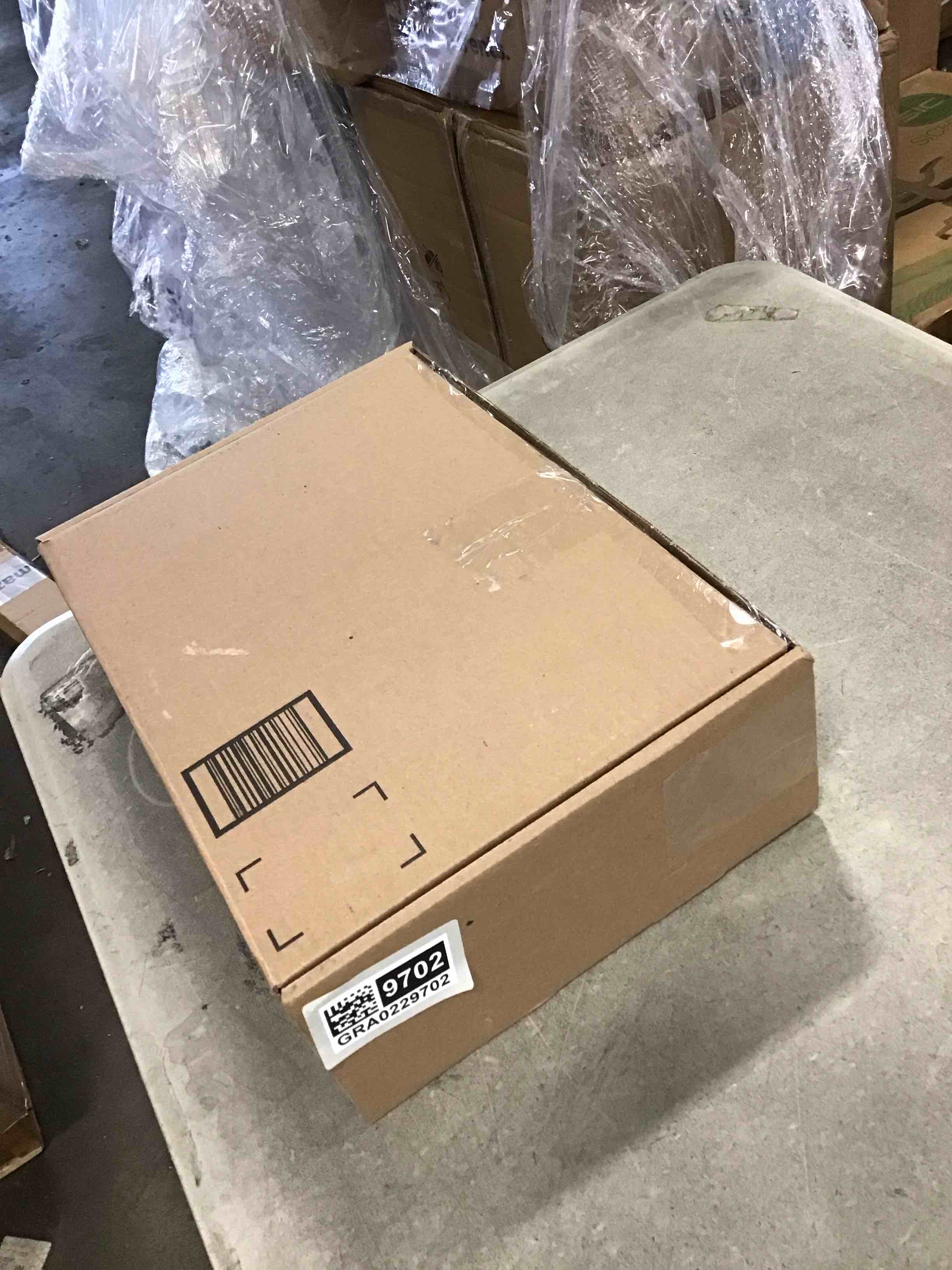 https://s3.amazonaws.com/lotting-images-prod/bidfta/GRA0229702_1728058559216.jpeg
