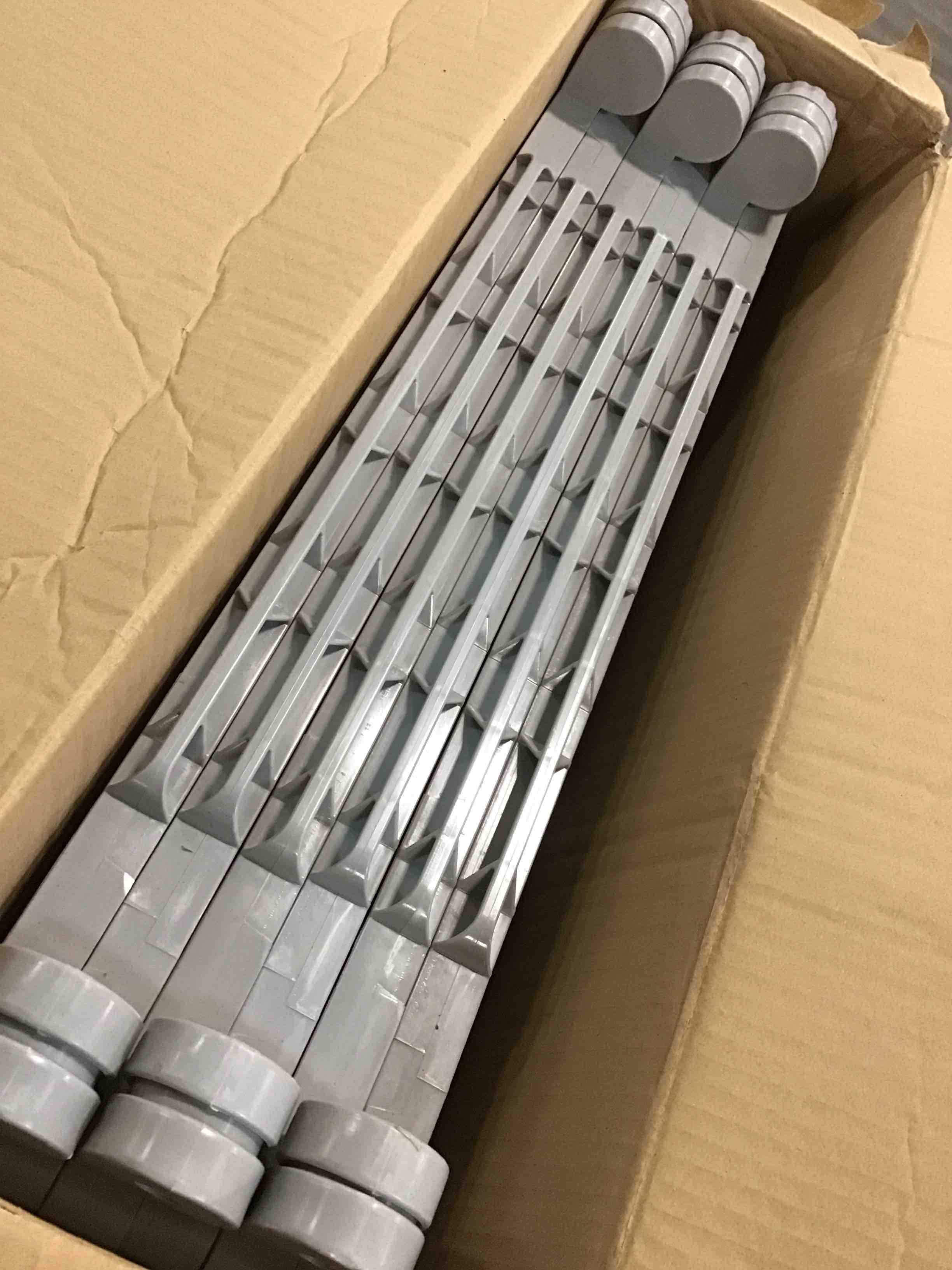 https://s3.amazonaws.com/lotting-images-prod/bidfta/GRA0230587_1729941261369.jpeg