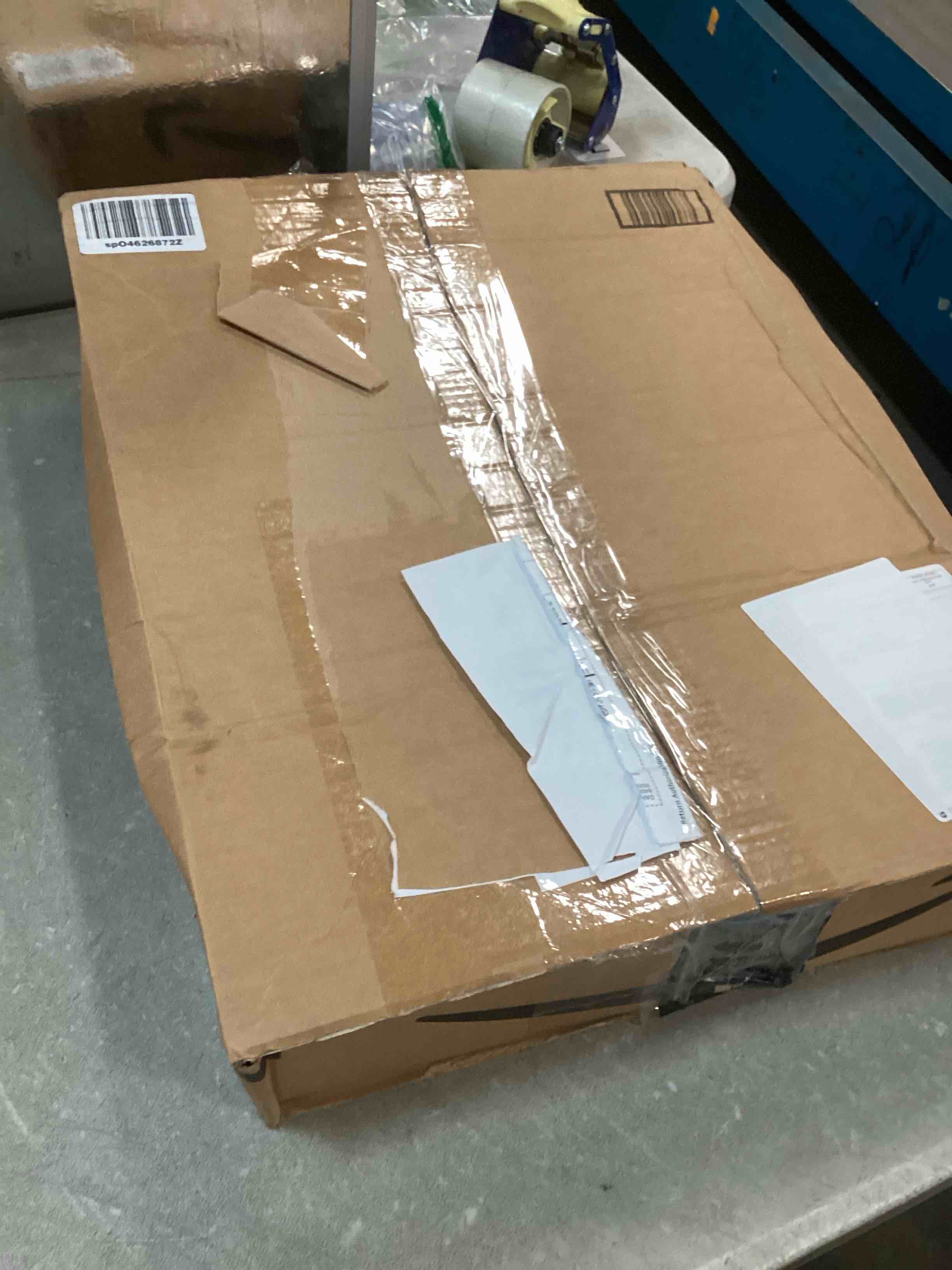 https://s3.amazonaws.com/lotting-images-prod/bidfta/GRA0230656_1729878885092.jpeg