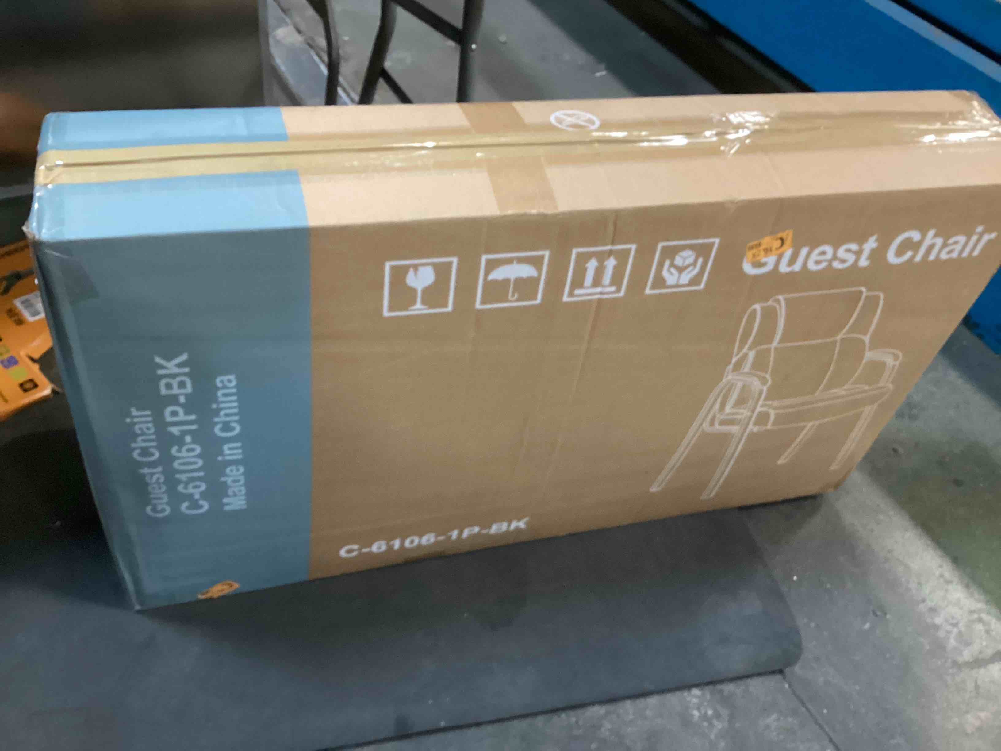 https://s3.amazonaws.com/lotting-images-prod/bidfta/GRA0230865_1729857113486.jpeg