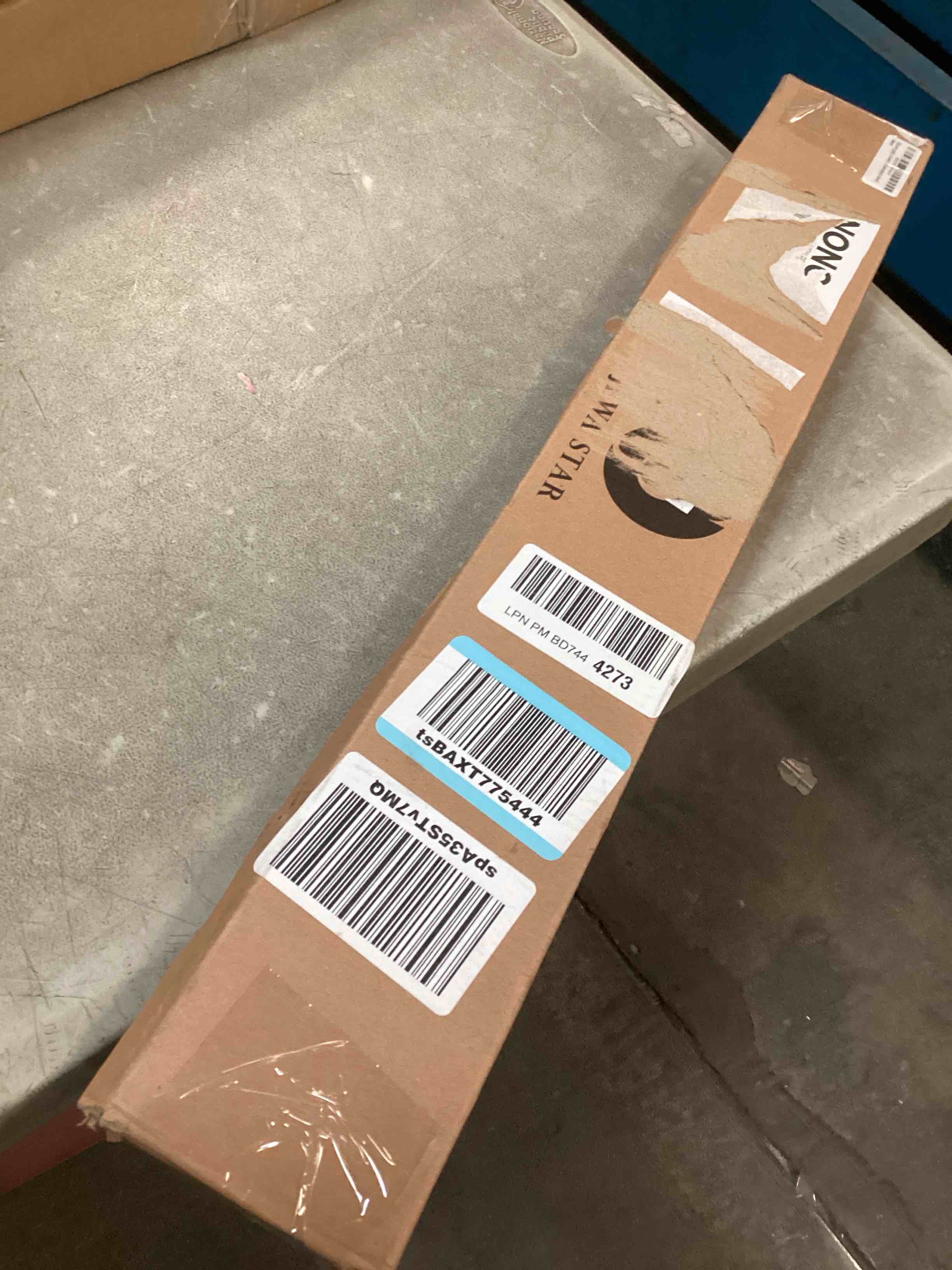 https://s3.amazonaws.com/lotting-images-prod/bidfta/GRA0230876_1729855672078.jpeg