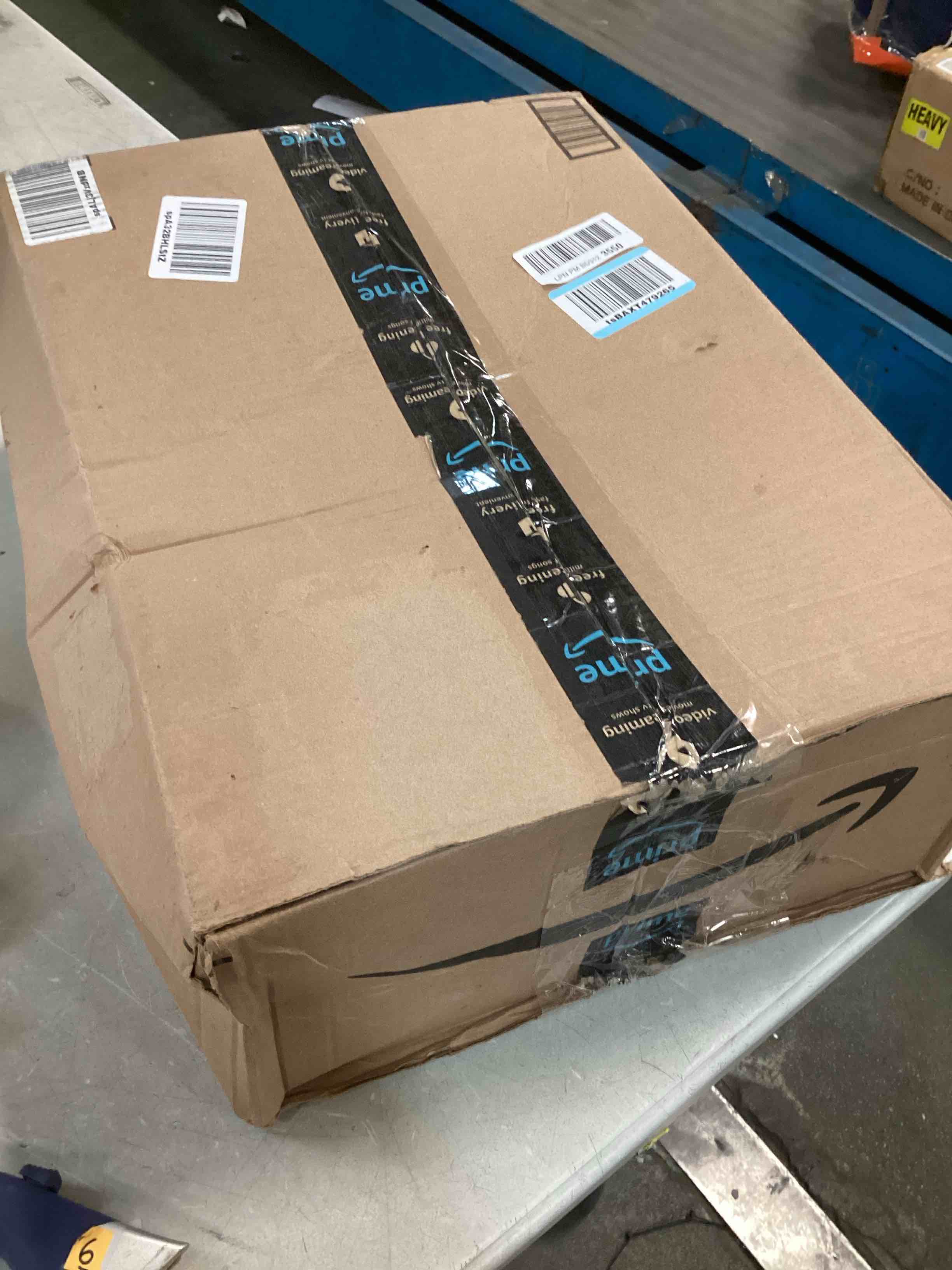 https://s3.amazonaws.com/lotting-images-prod/bidfta/GRA0231311_1729696548132.jpeg