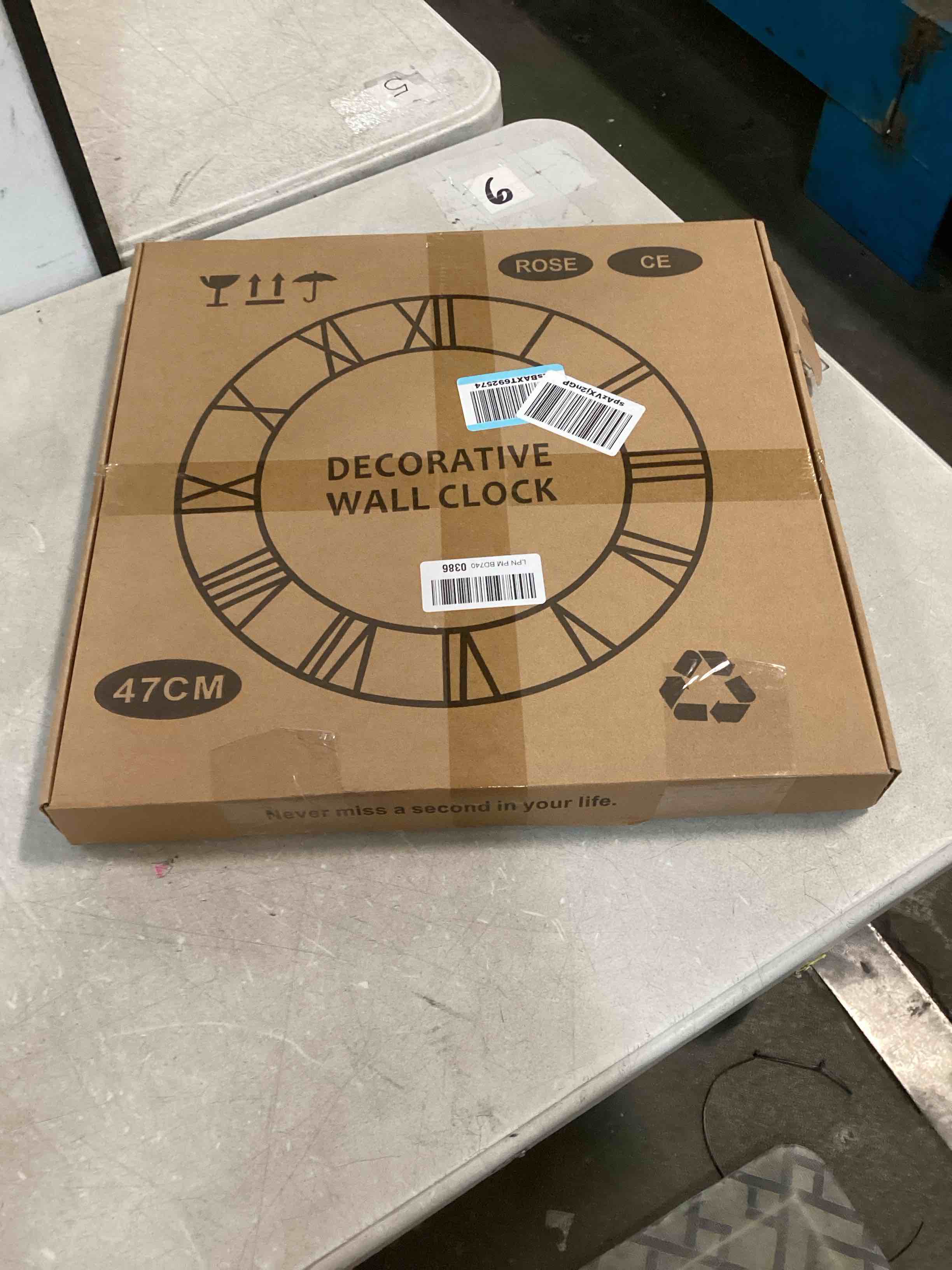 https://s3.amazonaws.com/lotting-images-prod/bidfta/GRA0231332_1729695018207.jpeg