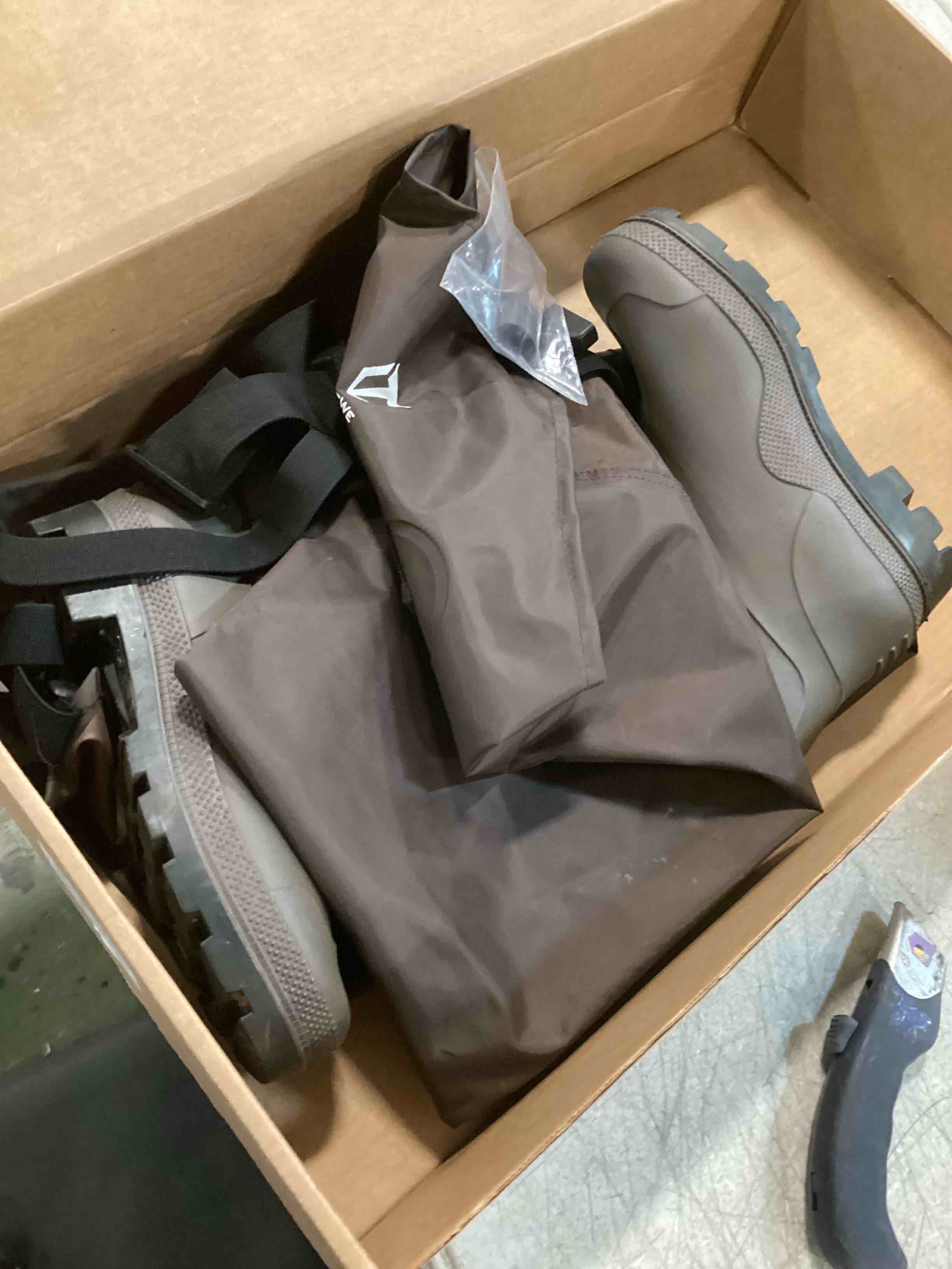 HISEA Men's Rain Boots Waterproof Durable Insulated Rubber Neoprene