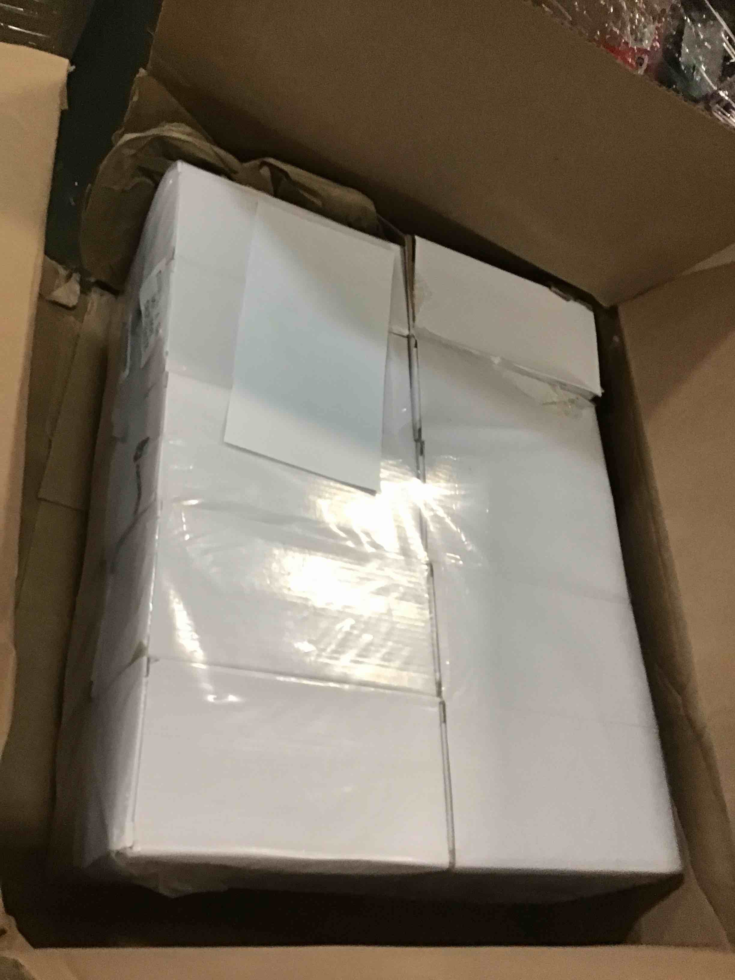 https://s3.amazonaws.com/lotting-images-prod/bidfta/GRA0233358_1728605006247.jpeg
