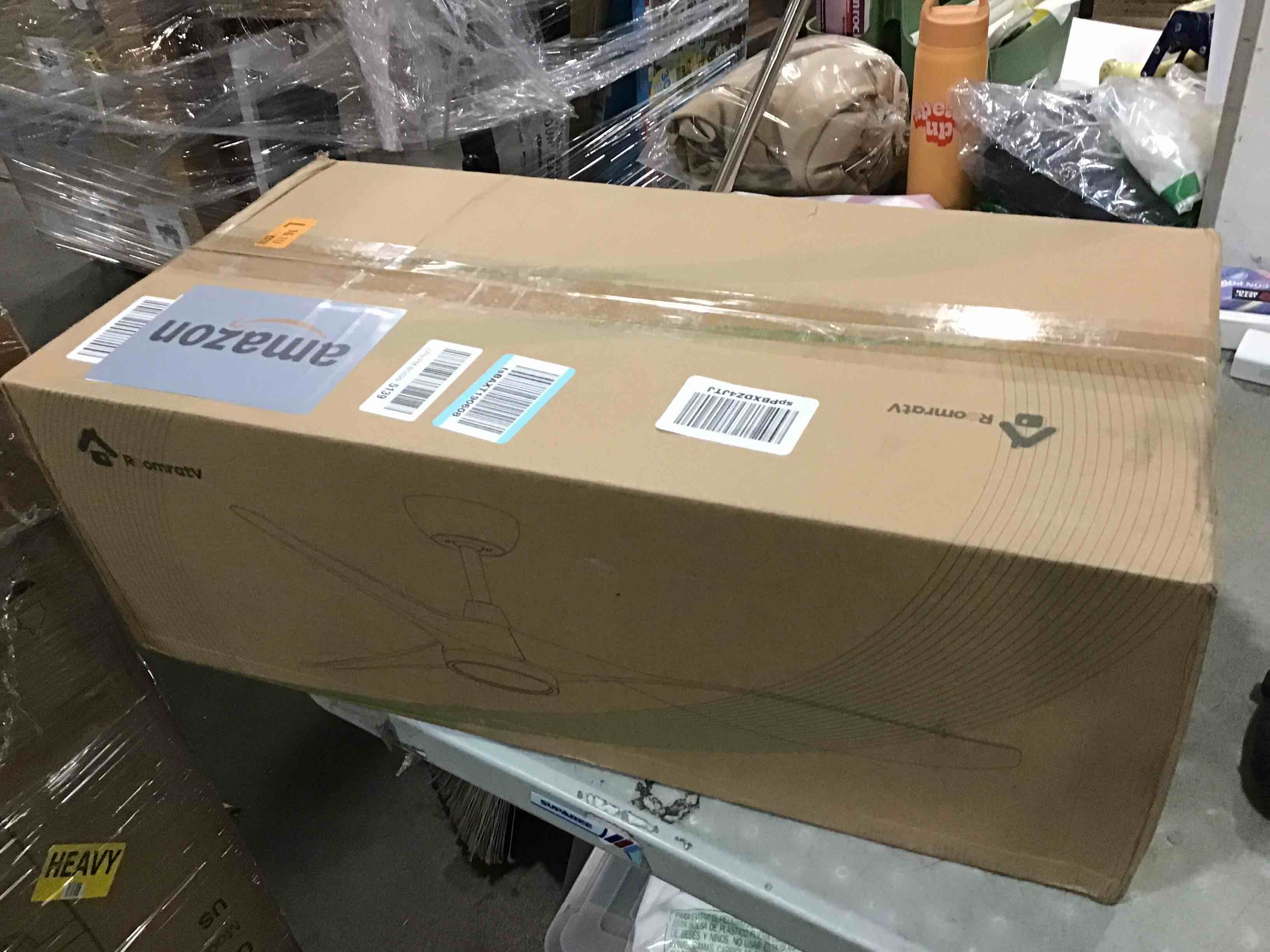 https://s3.amazonaws.com/lotting-images-prod/bidfta/GRA0233722_1728447303746.jpeg