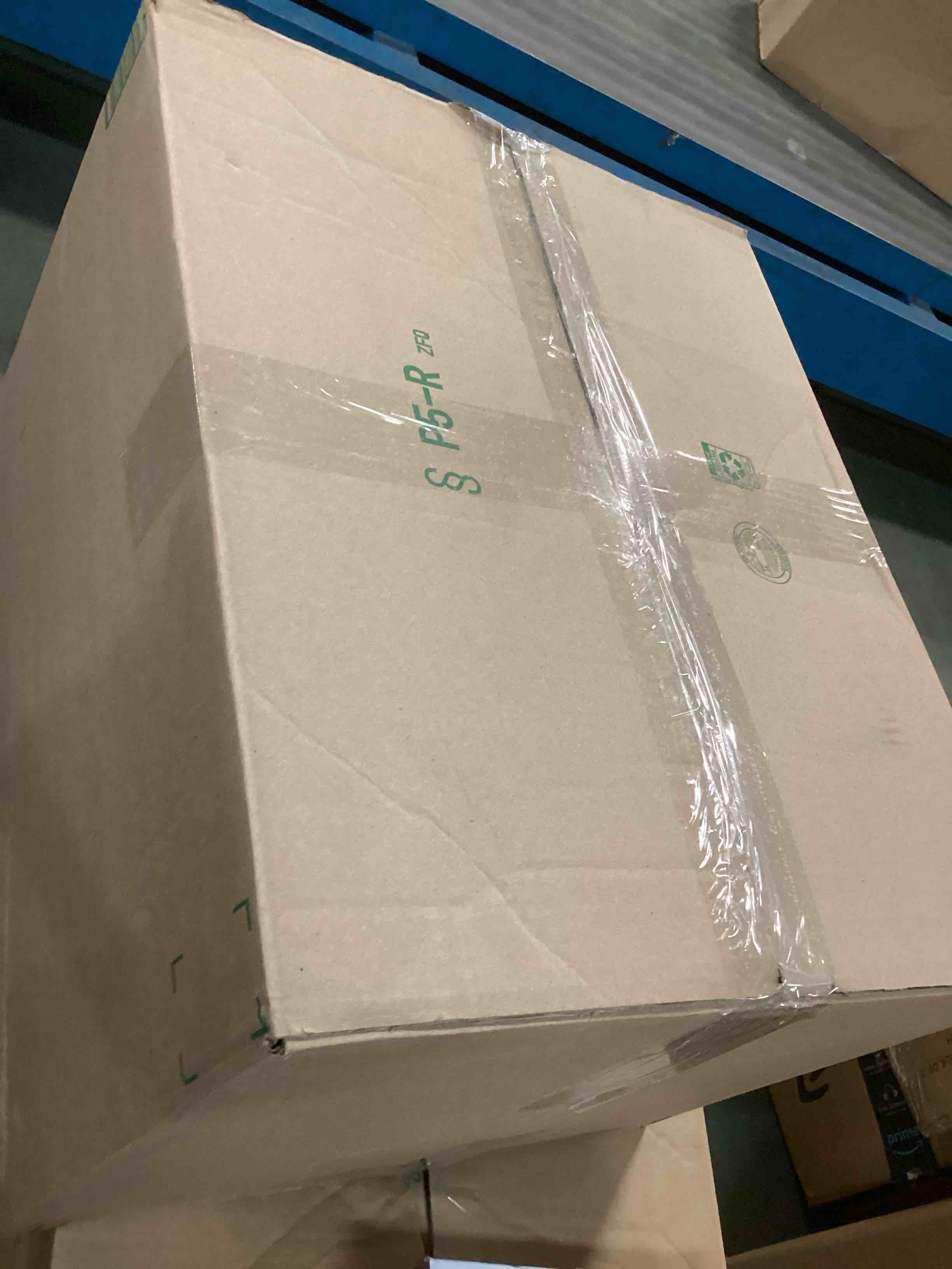 https://s3.amazonaws.com/lotting-images-prod/bidfta/GRA0235297_1728934472126.jpeg
