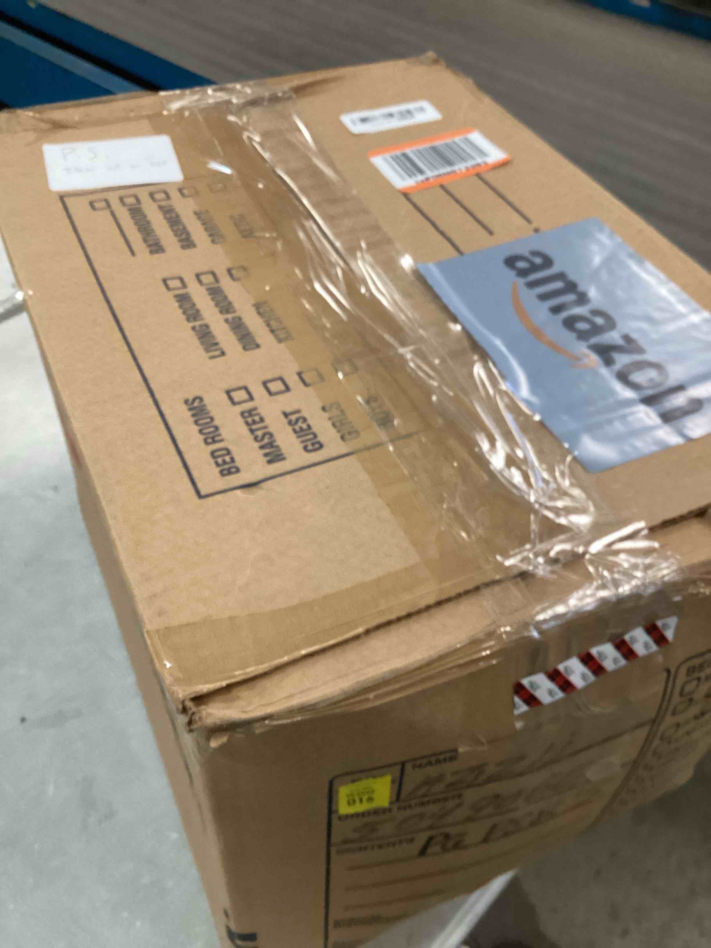https://s3.amazonaws.com/lotting-images-prod/bidfta/GRA0235836_1728590970394.jpeg